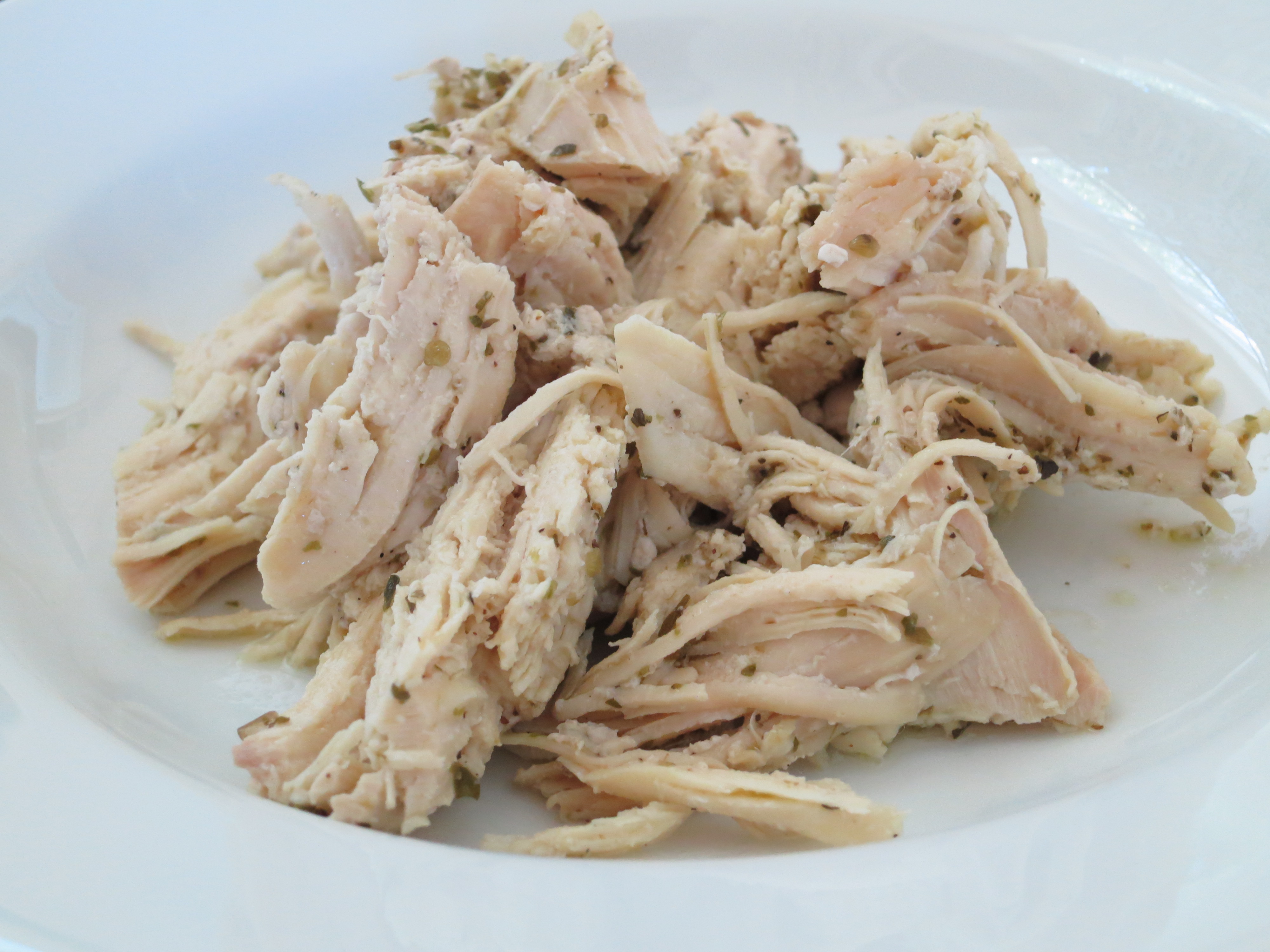 Easy Greek-Style Shredded Chicken | Maureen Fraîche