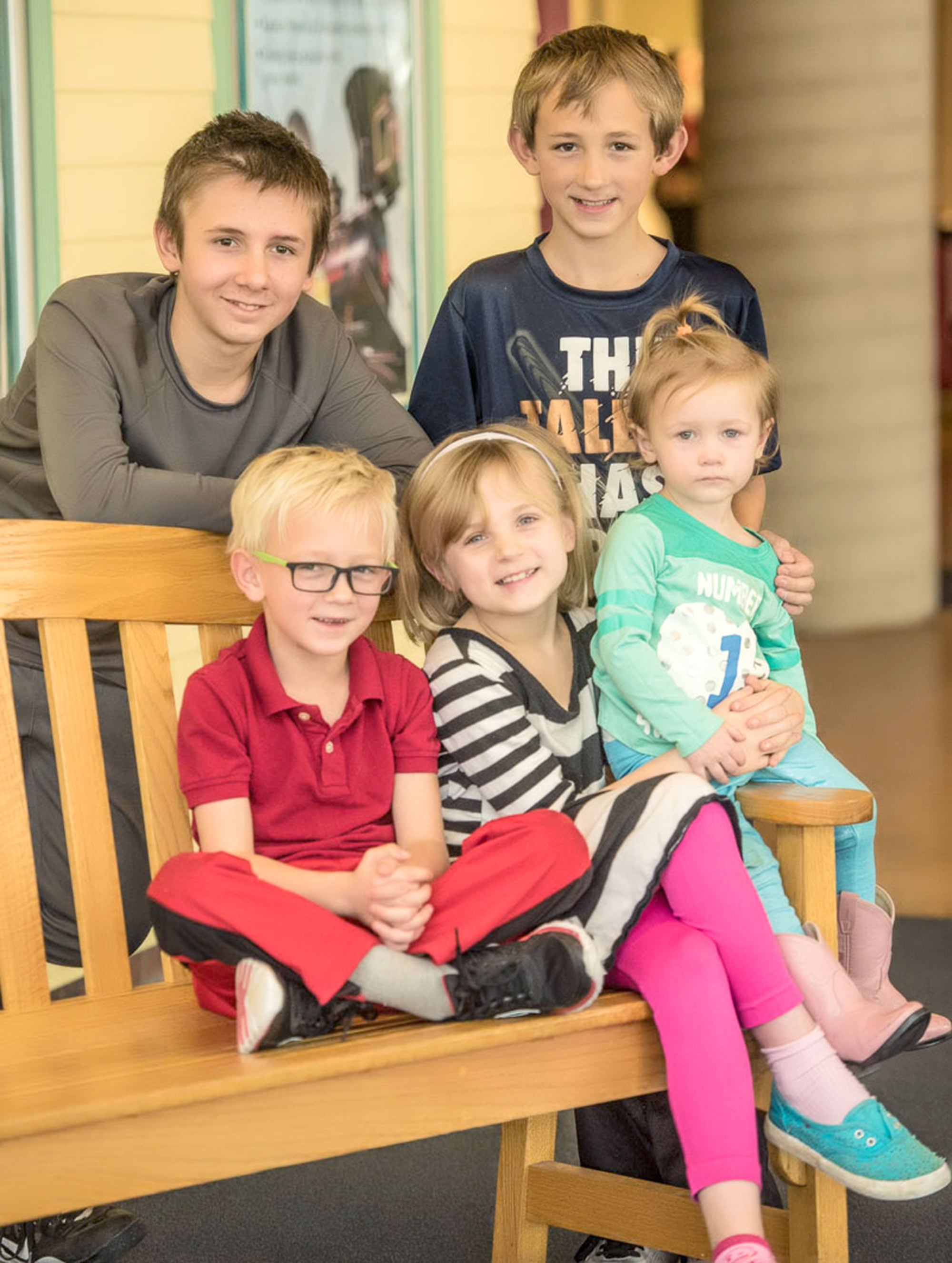 5 Kansas Siblings Hoping to Be Adopted Together Receive Huge ...