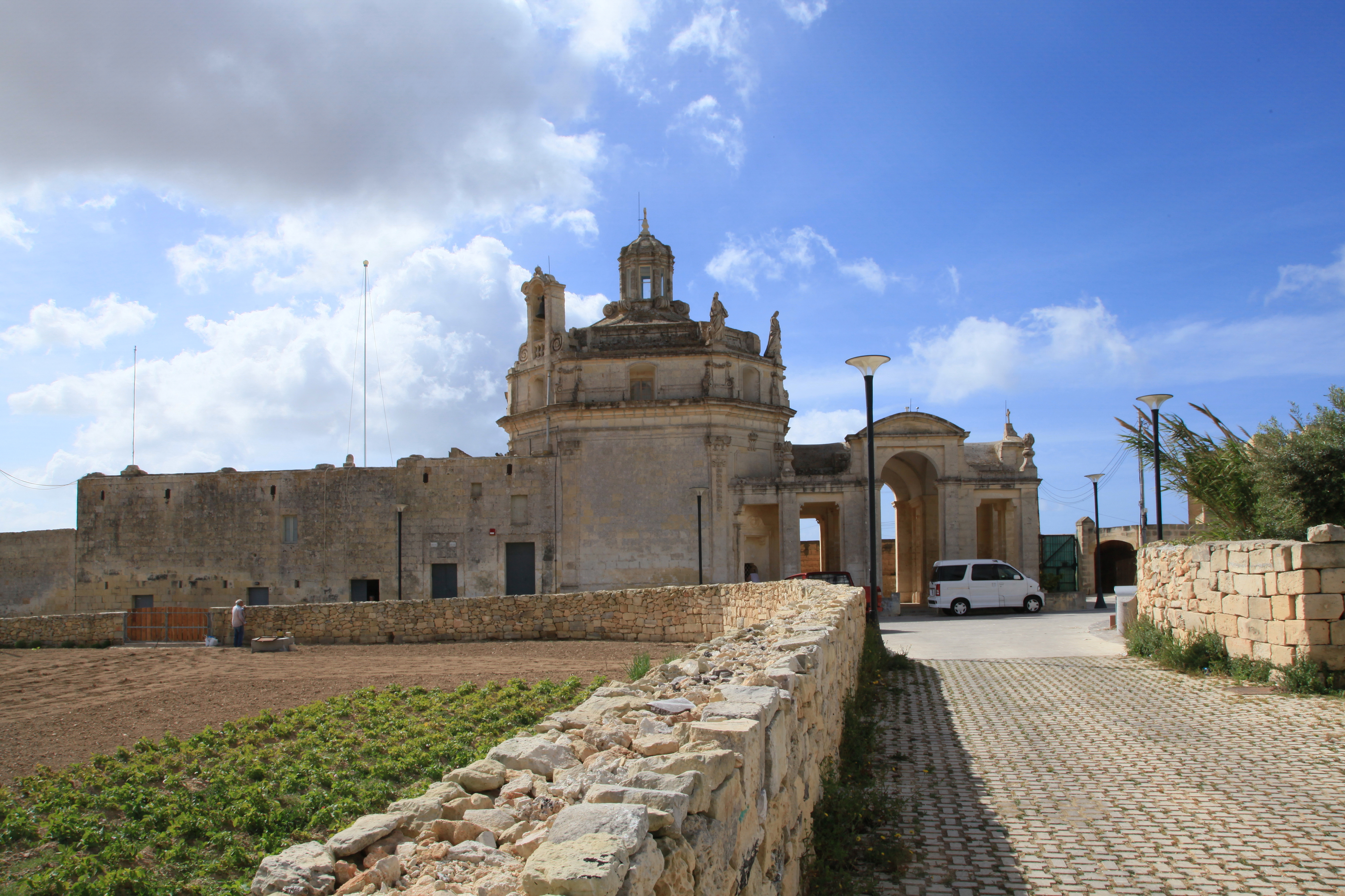File:Malta - Siggiewi - Trejqa tal-Providenza + Church of Our Lady ...