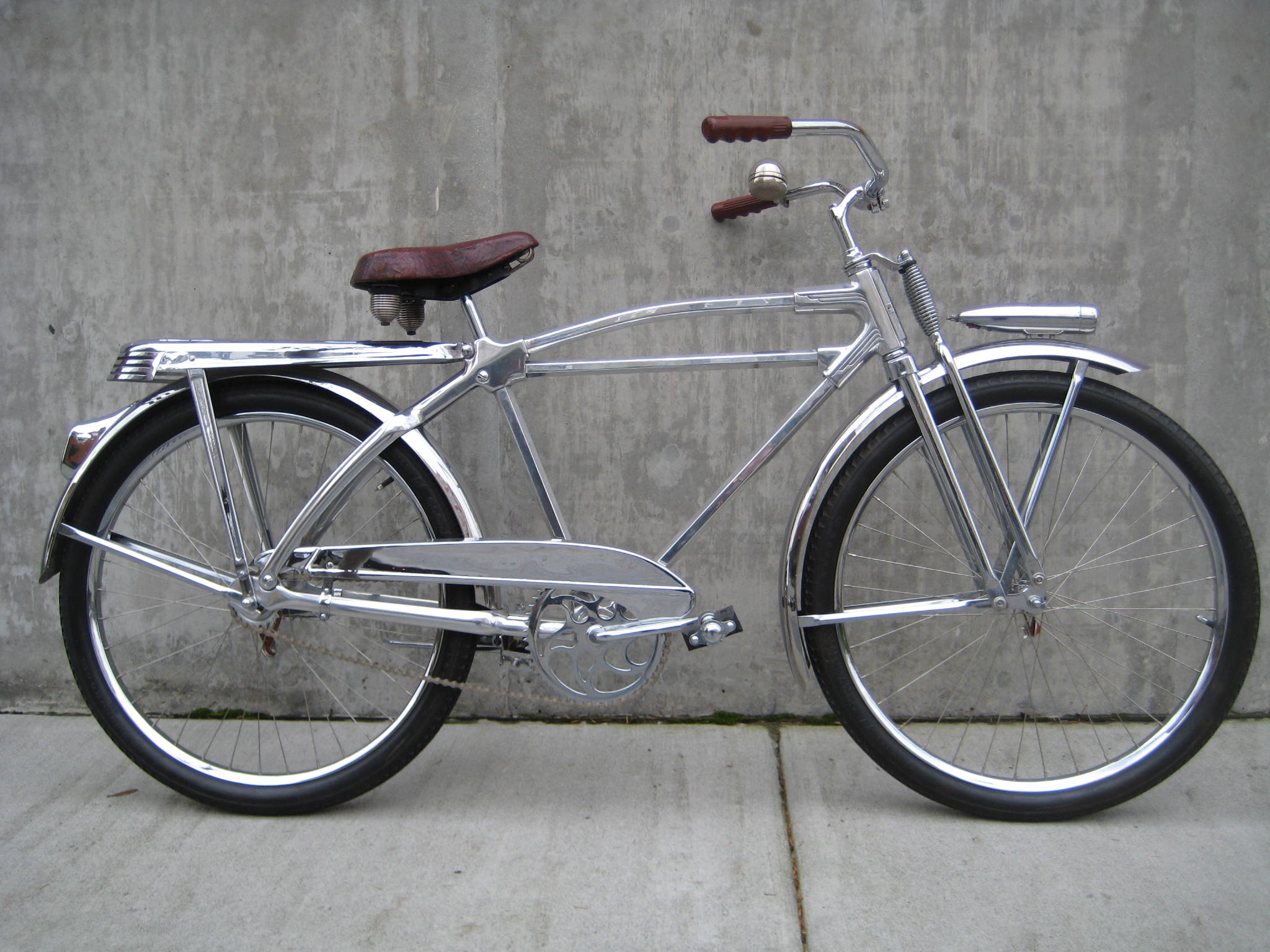 Silver bicycle photo