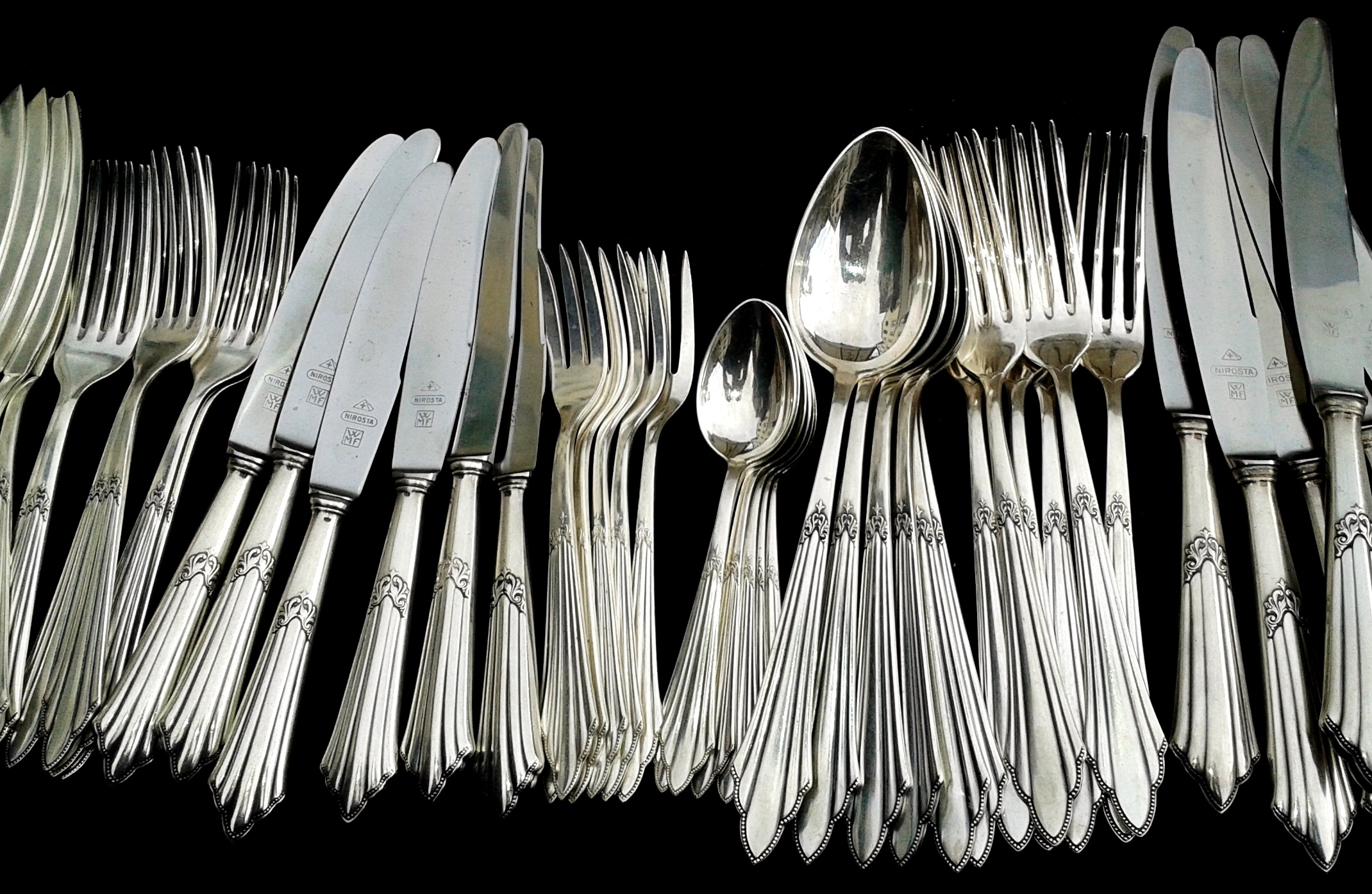 Silver cutlery photo