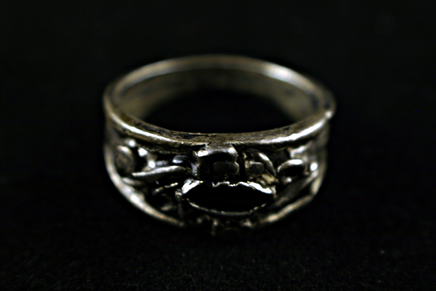 Siver ring photo