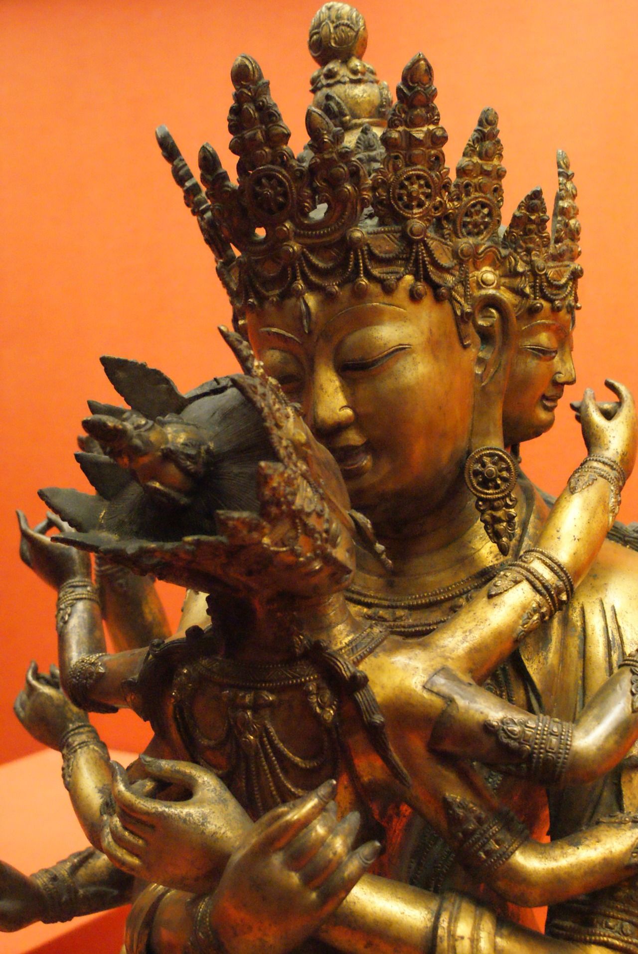 endloses-schmerz: the Buddhist deity Guhyasamja (Sandui), embracing ...