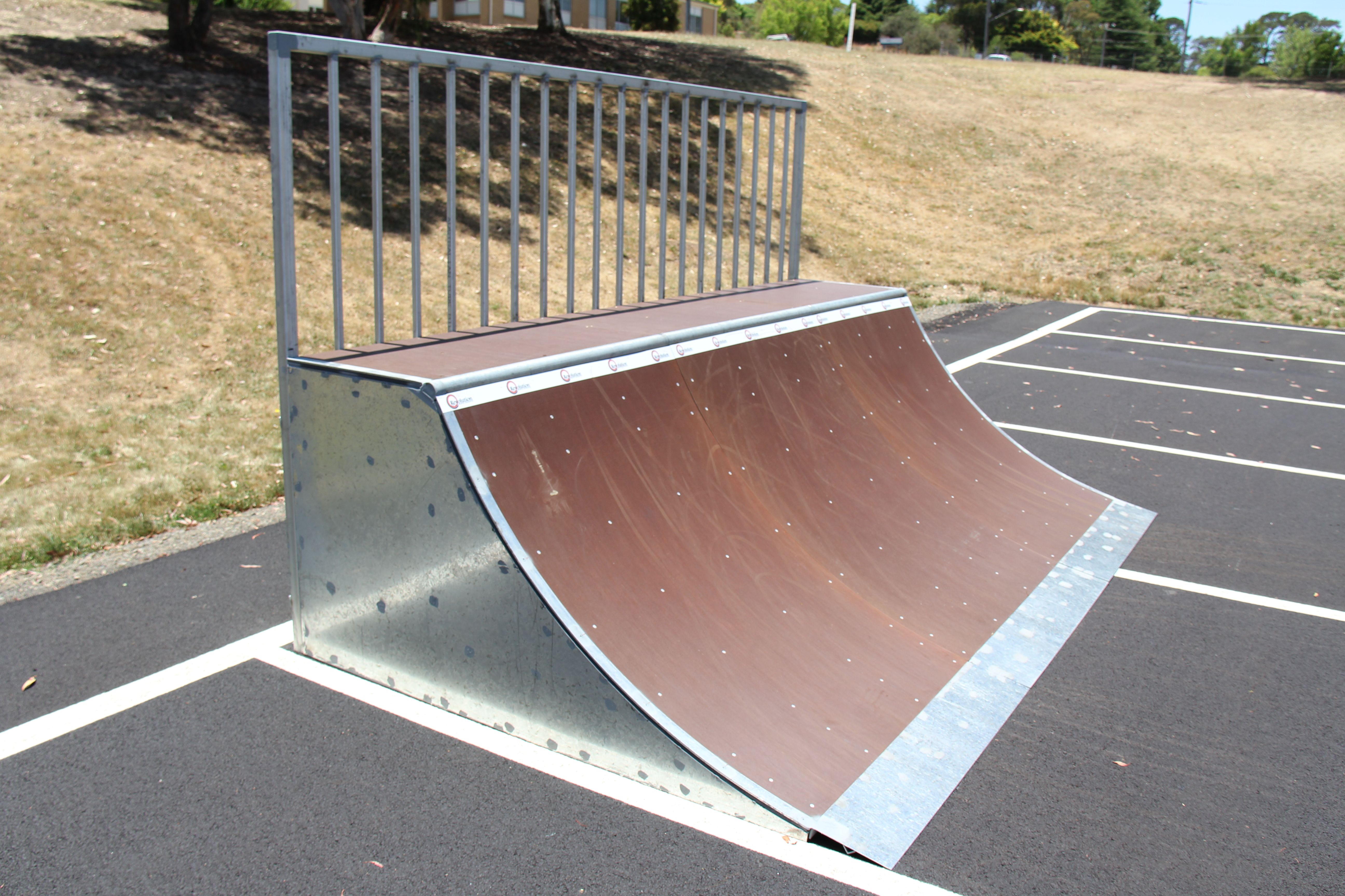 Skate ramp photo