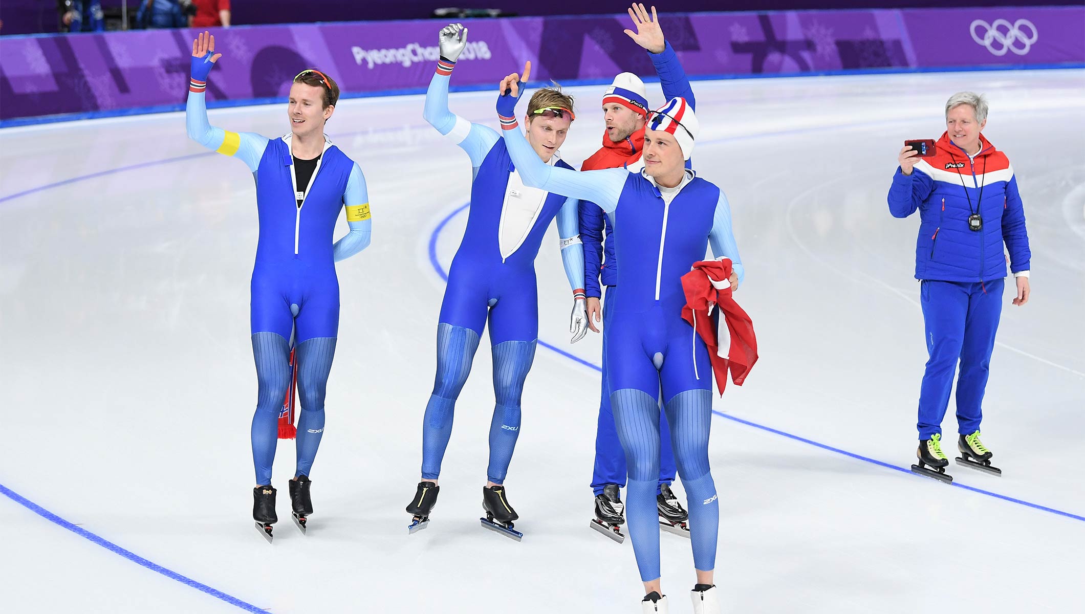 Speed skating rivals Kodaira and Lee put friendship first - Olympic News