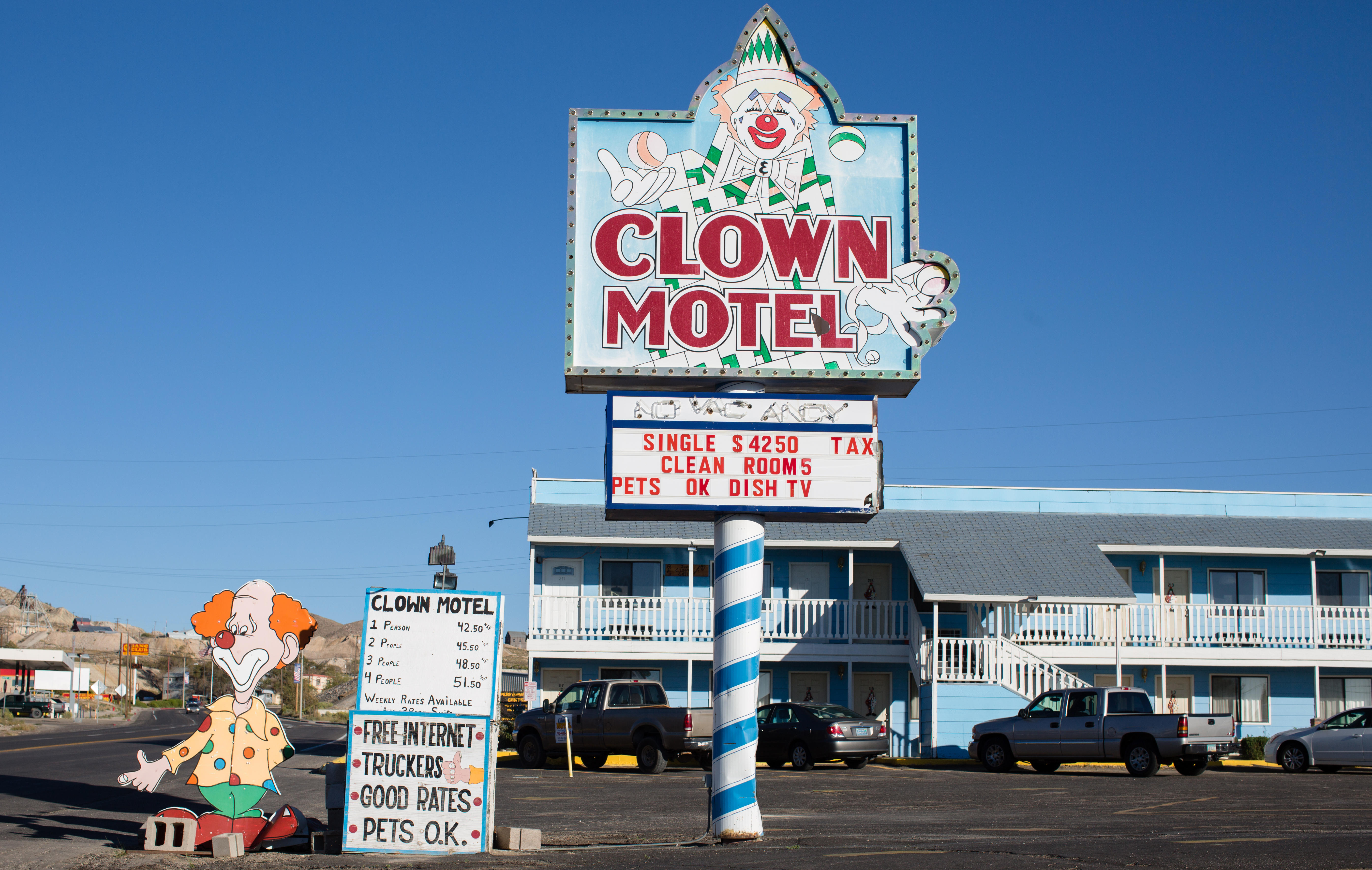 Creepy Clown Motel for Sale | Fortune
