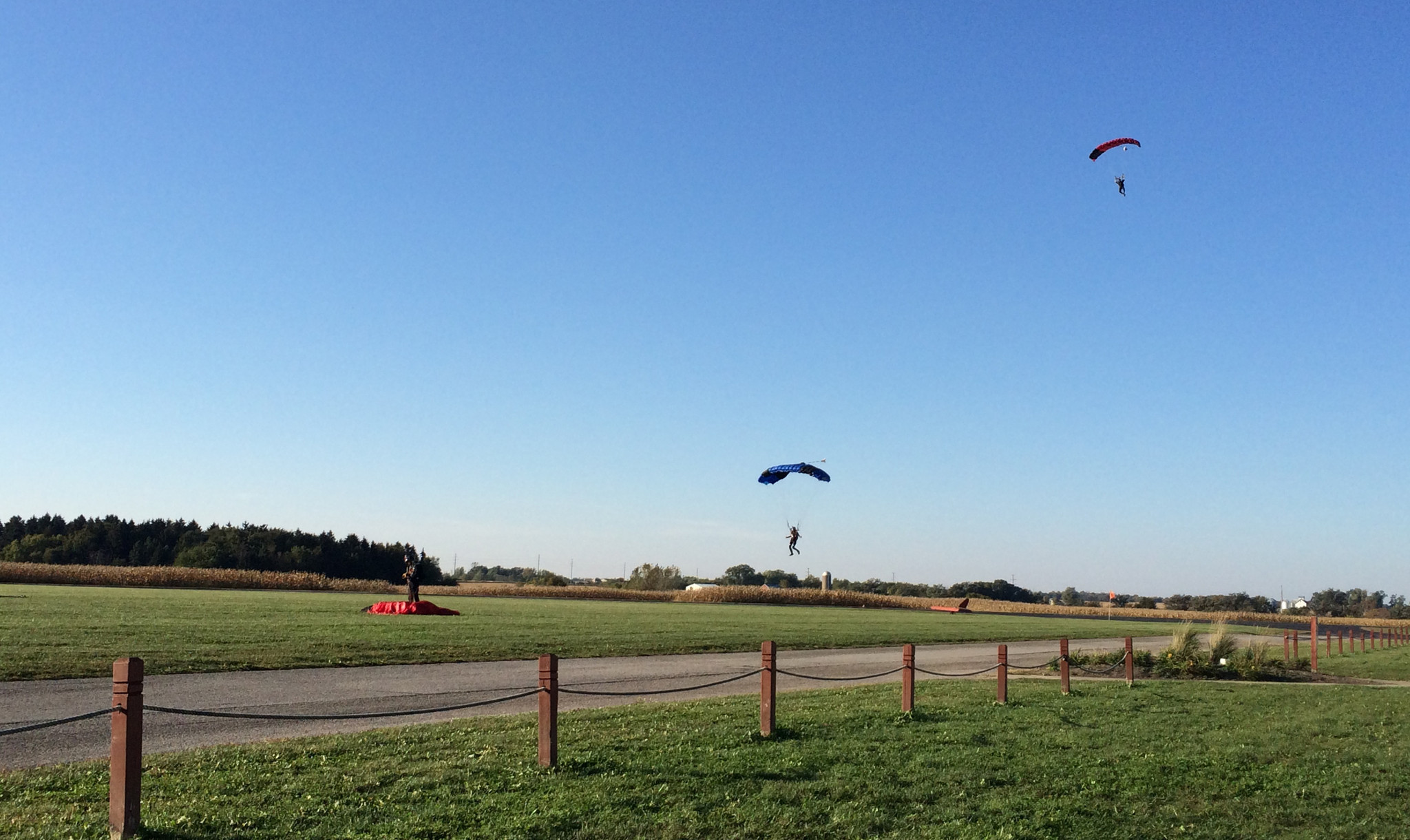 Authorities: Skydiver, 65, dies after 'hard landing' at Skydive ...