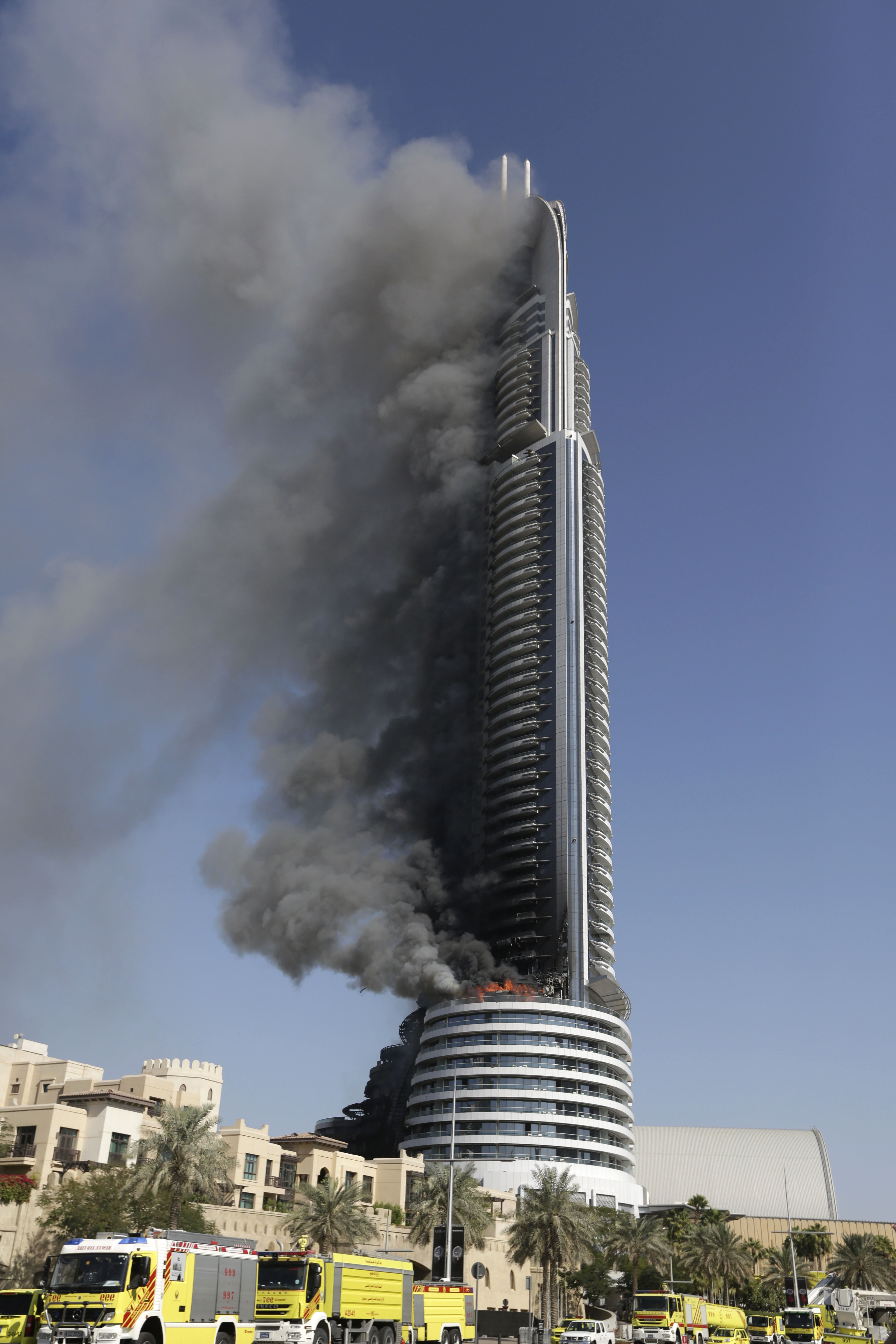 Skyscraper blaze in Persian Gulf raises questions about safety | The ...