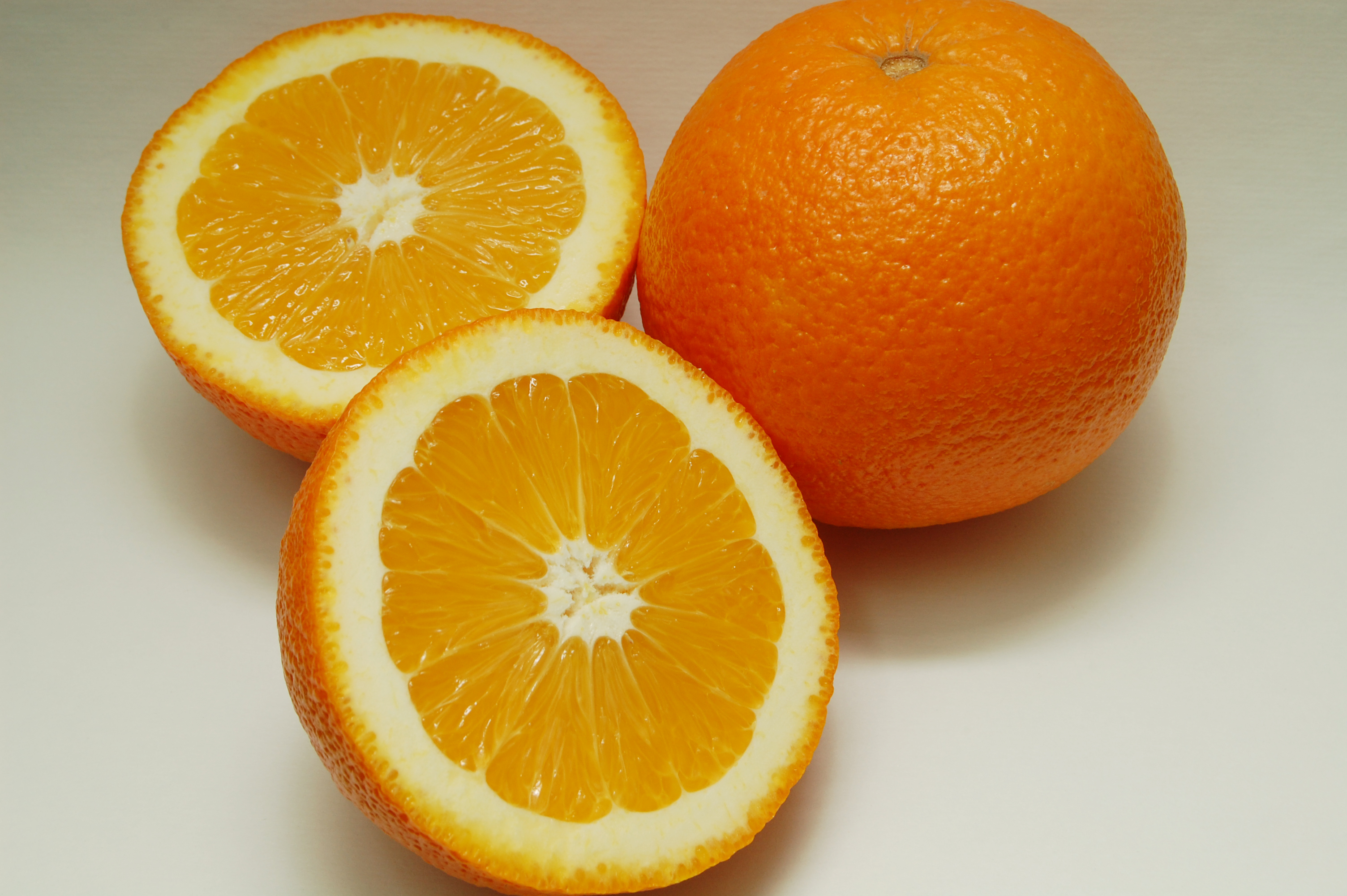 Sliced orange photo
