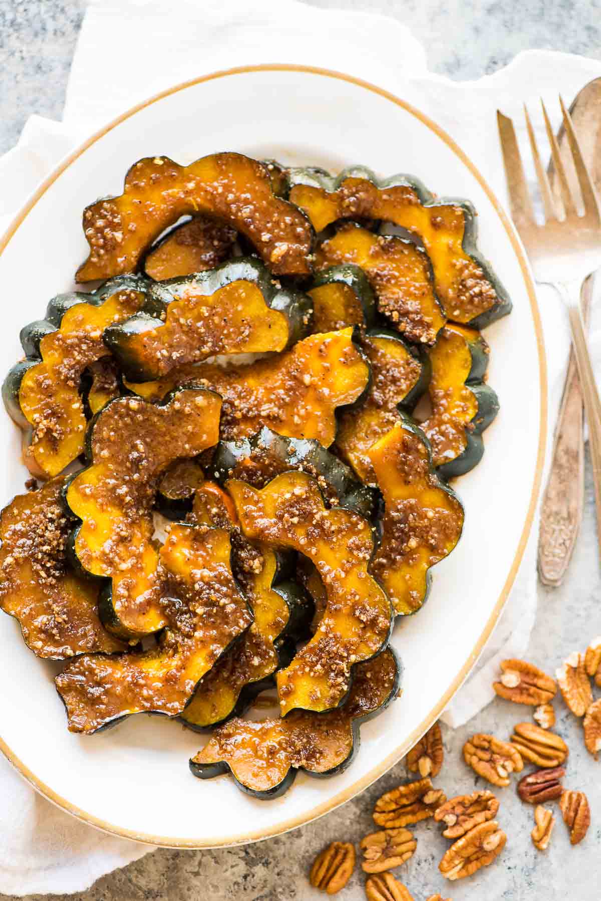 Baked Acorn Squash Slices with Brown Sugar and Pecans