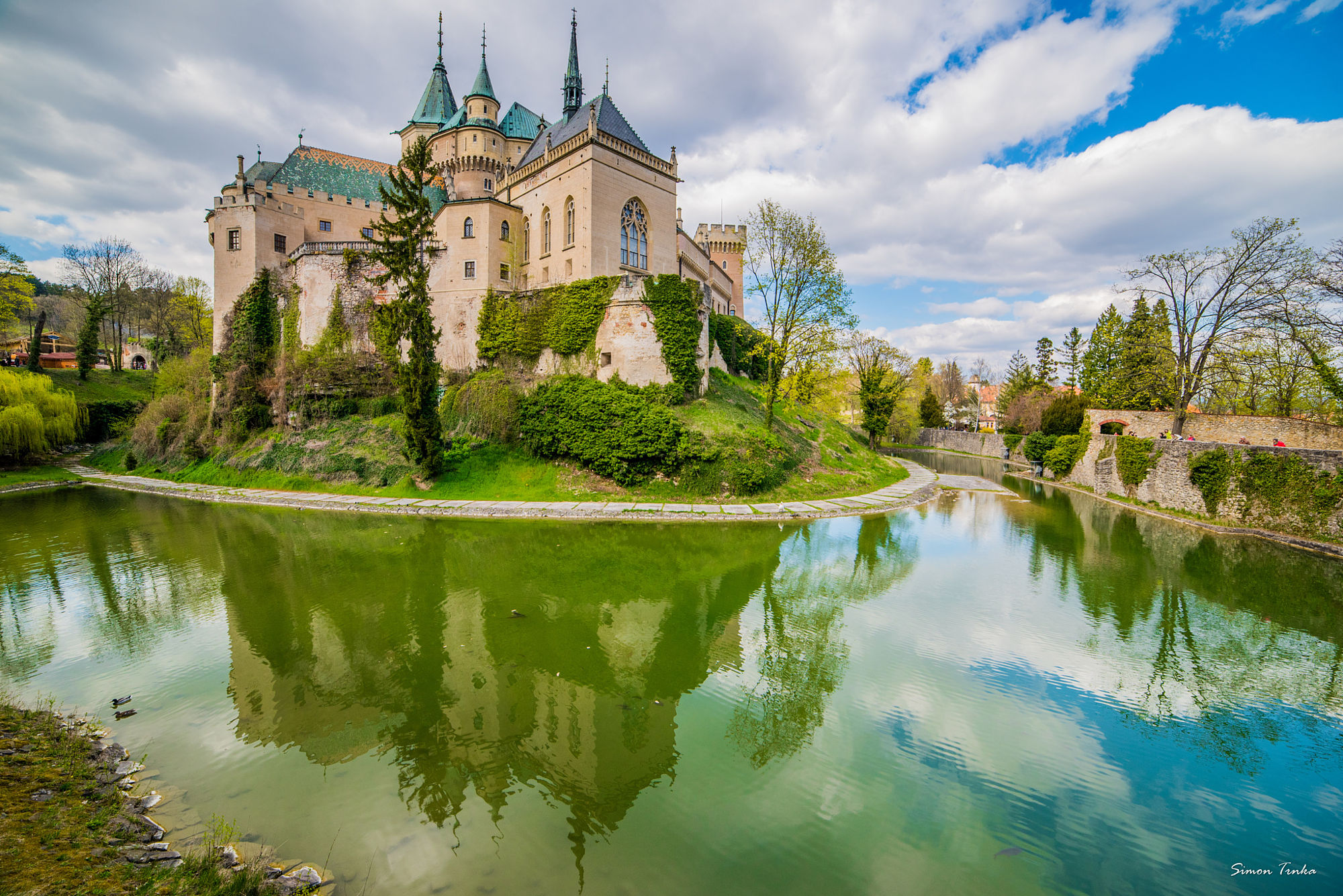 Welcome to the castle country - Top 20 castles in Slovakia