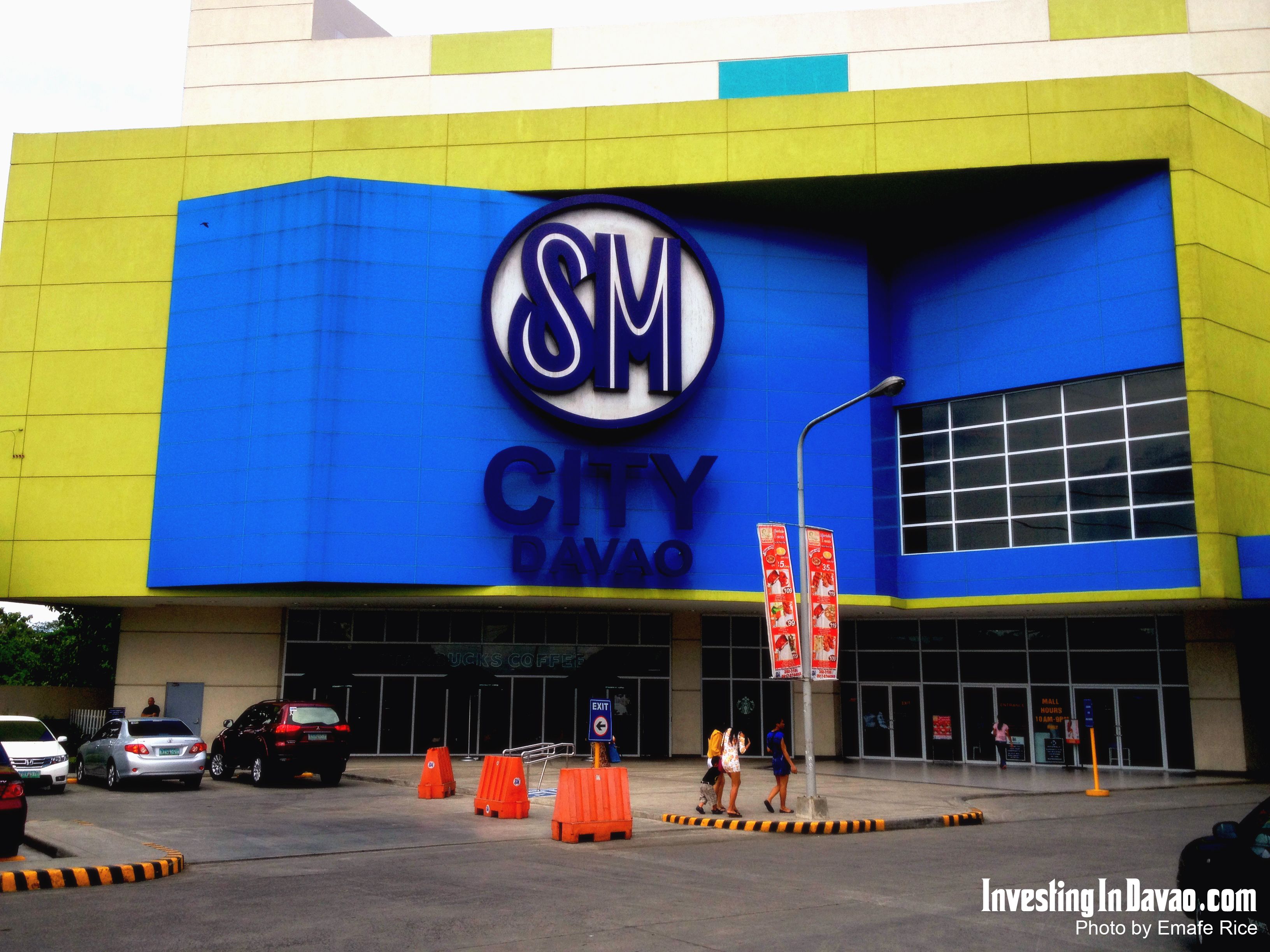 The Annex building of SM City Davao. You can discover more at http ...