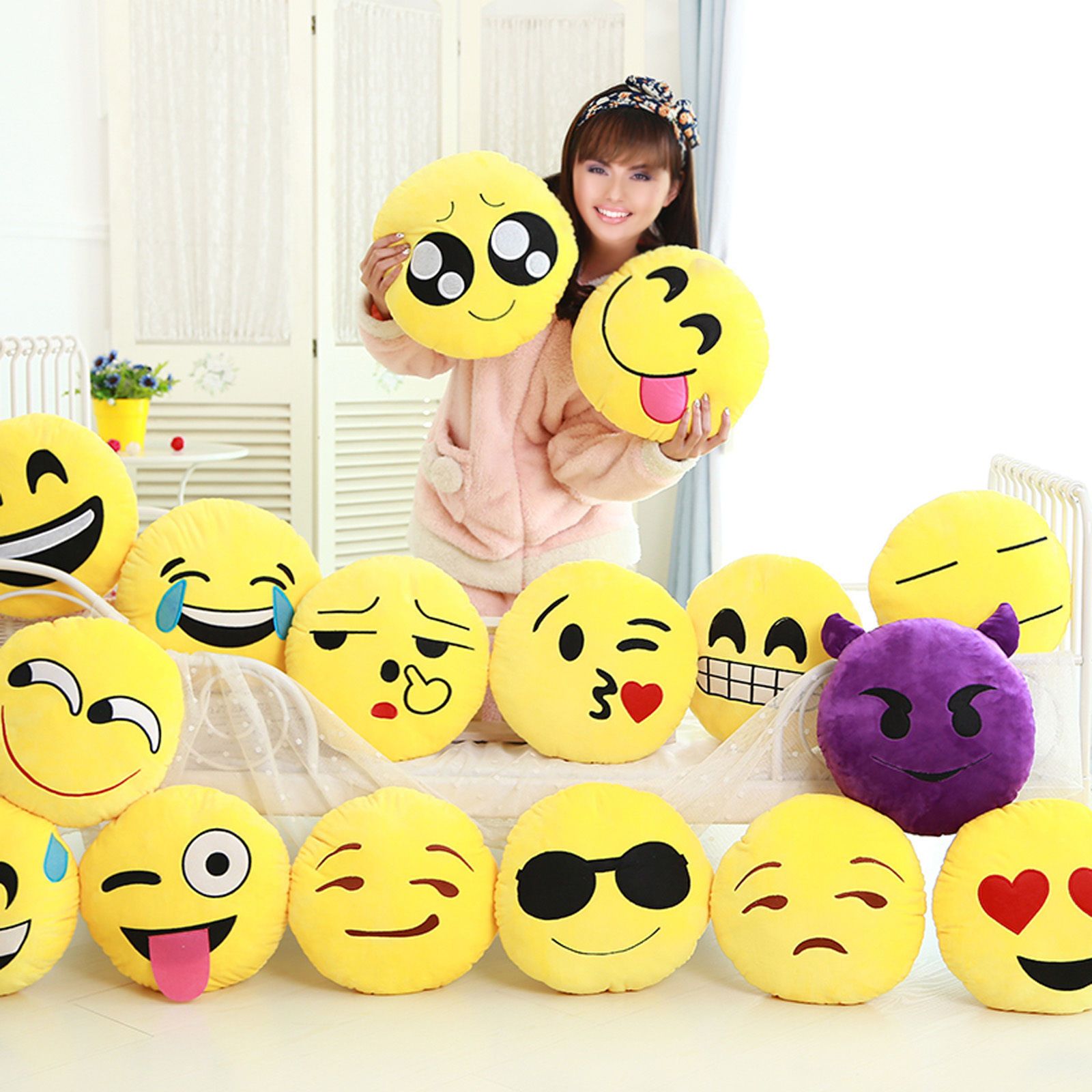 Yellow Soft Round Cushion Emoji Emoticon Stuffed Plush Toy Doll ...