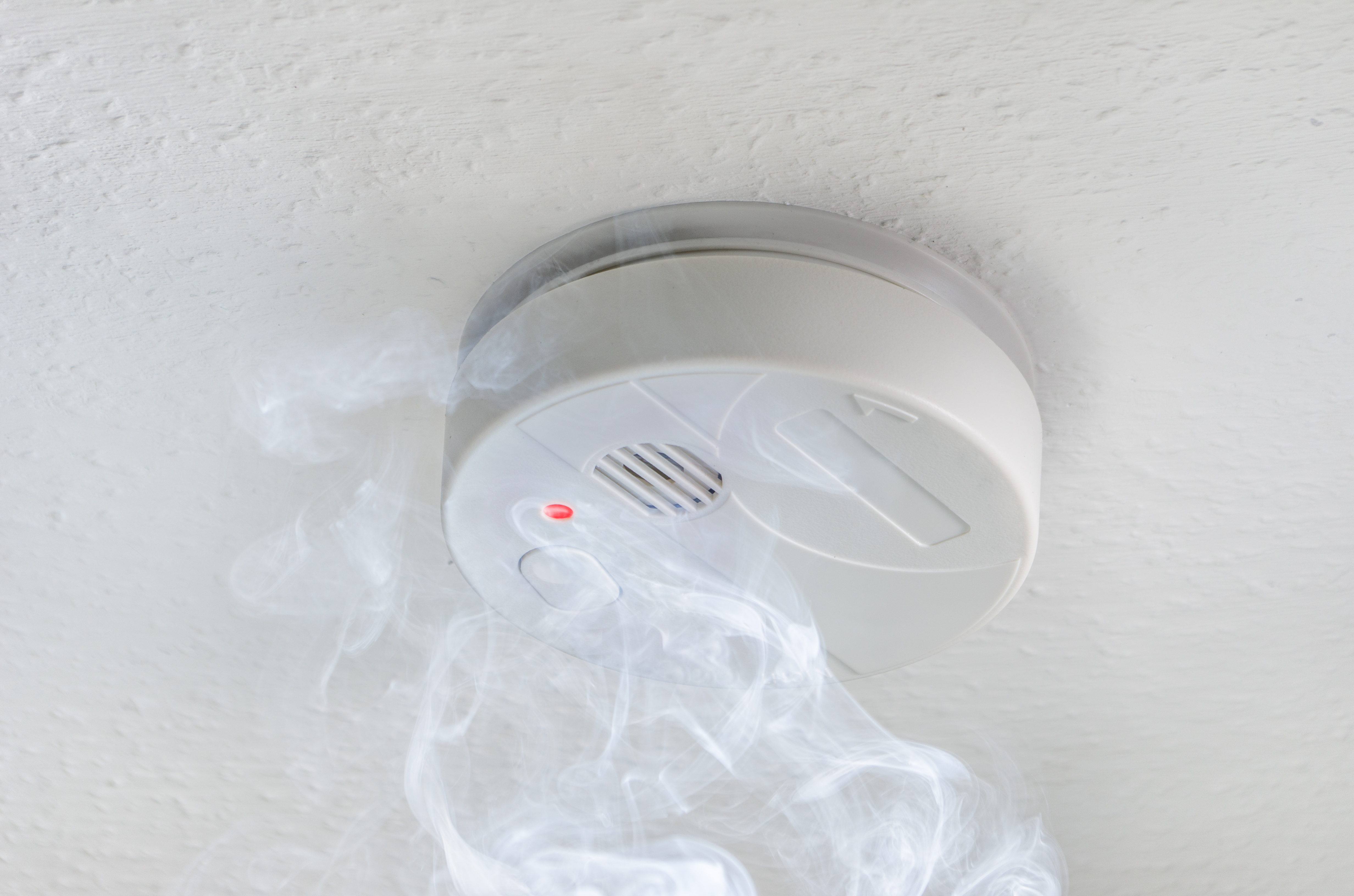 Are you SURE your smoke alarms work? Learn 3 vital tips