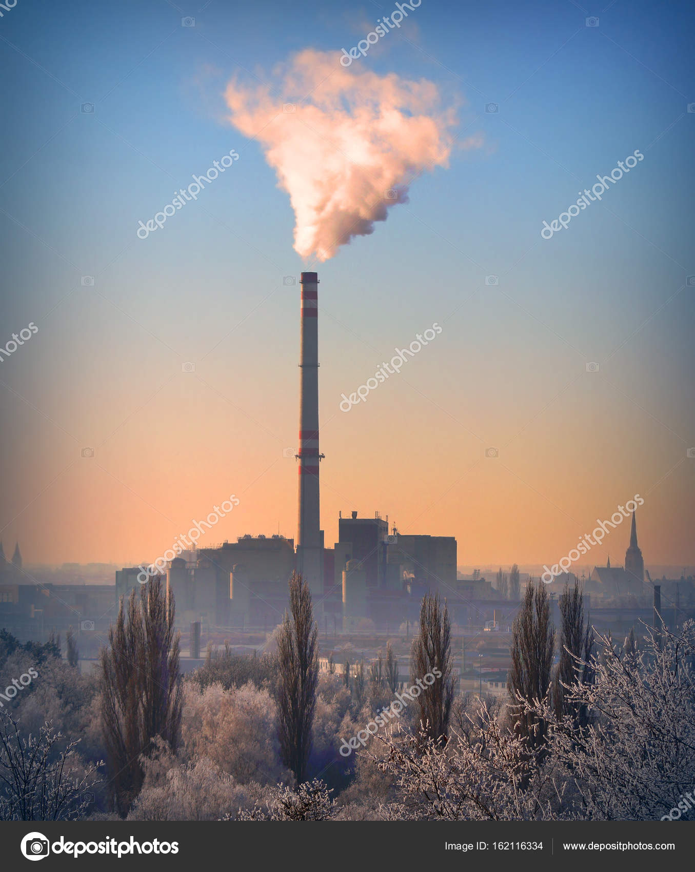 Smoking stack from lignite combined heat and power plant — Stock ...