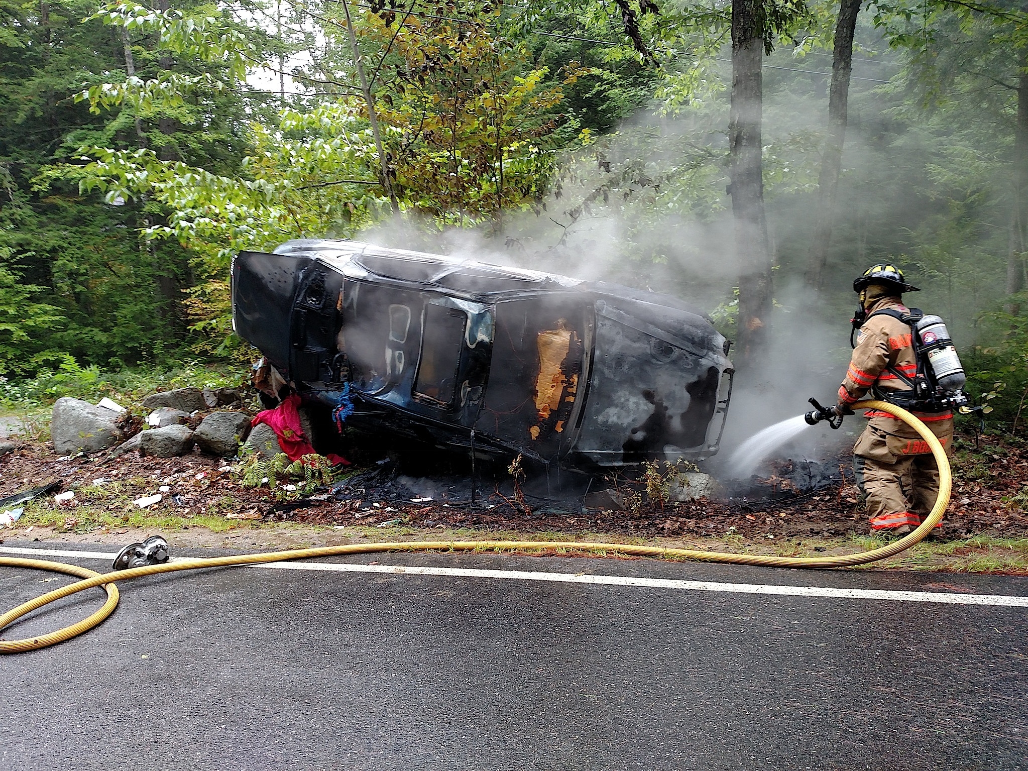 Pittsfield man escapes fiery Barrington wreck | New Hampshire
