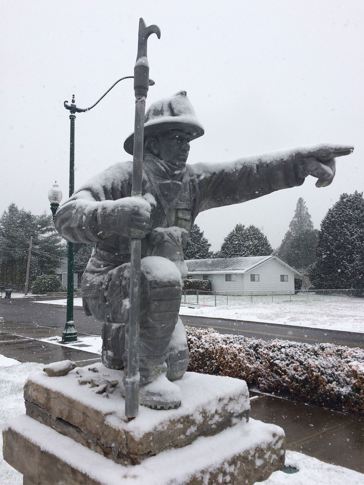 Incoming weather system spreads snow along coast, South Sound | KOMO