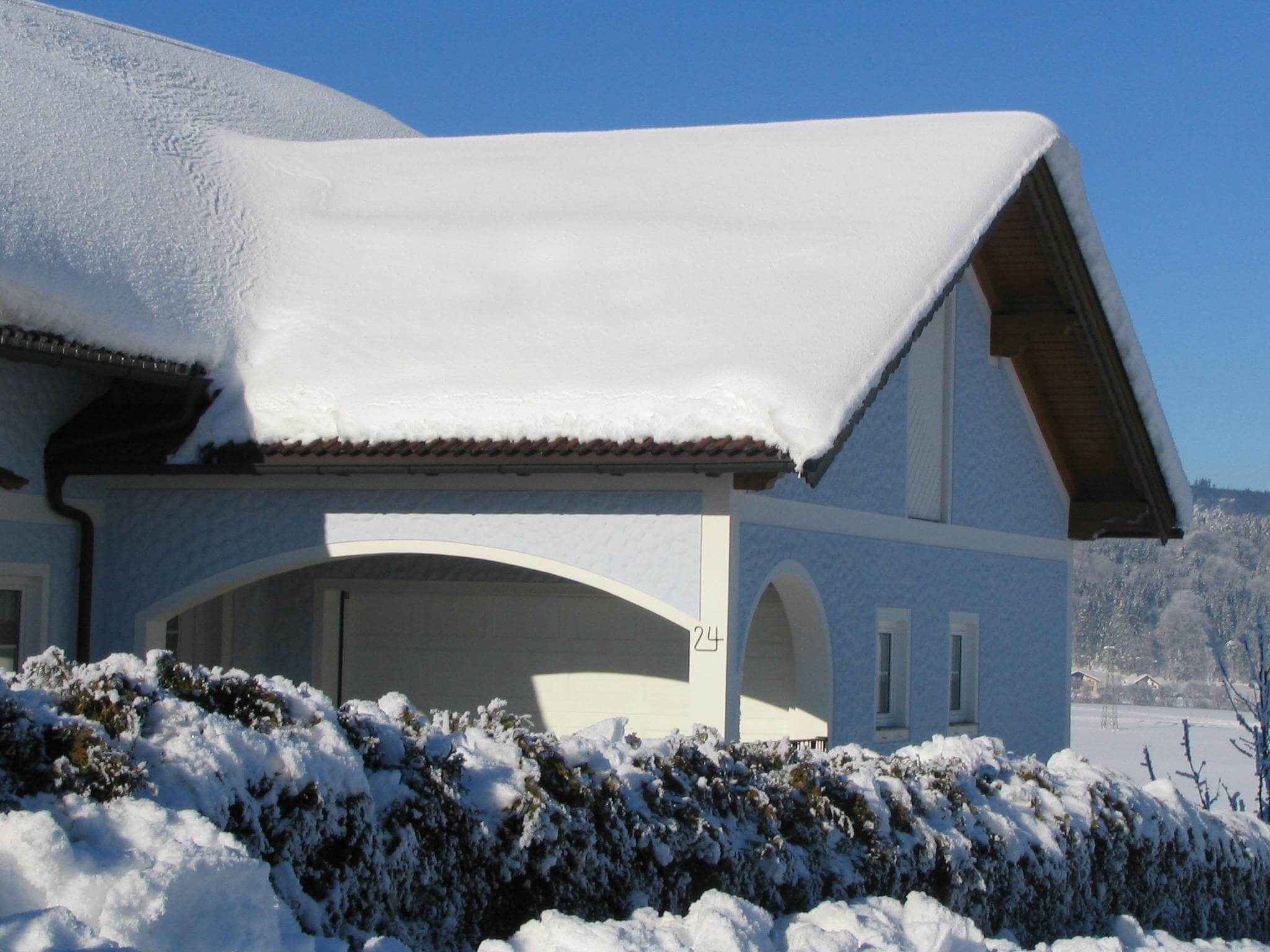 Different Roofing Materials For Different Climates