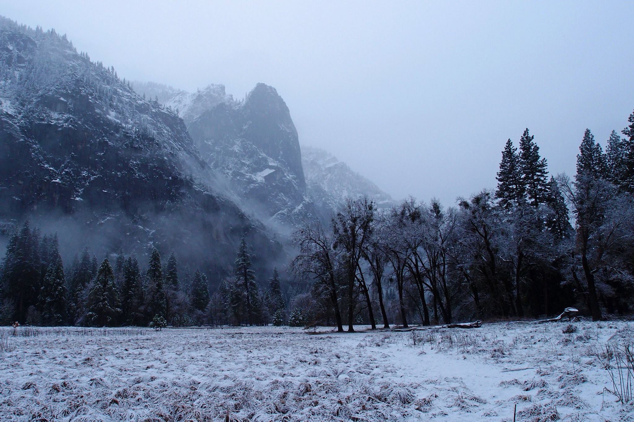 Yosemite Reports First Snow Of The Season « CBS San Francisco