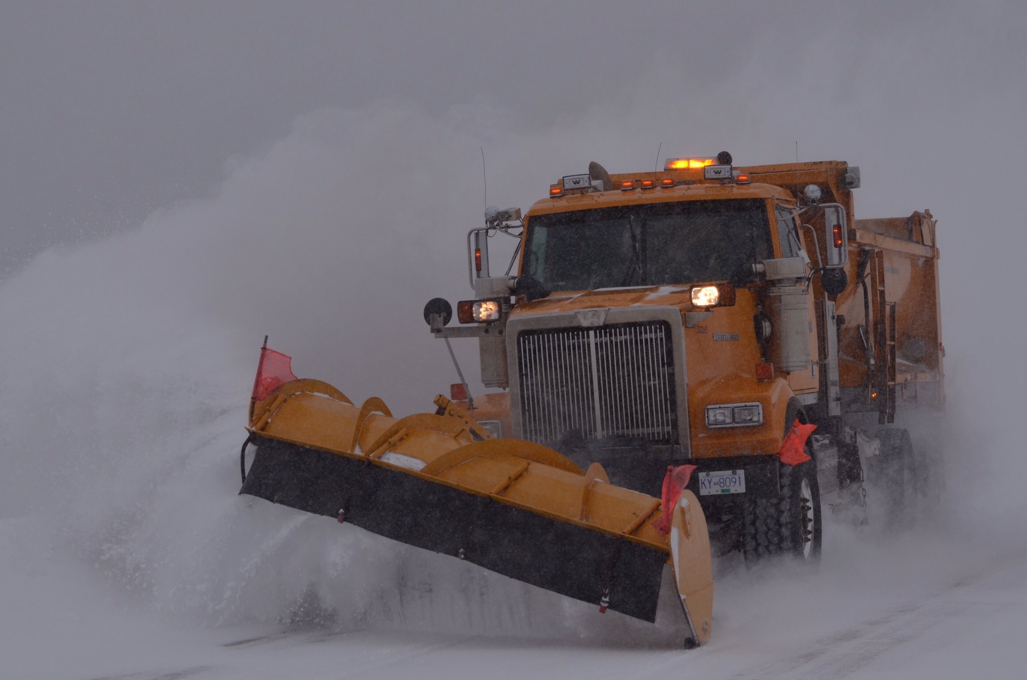 Snow plow safety Do's and Don'ts - Mainroad Group