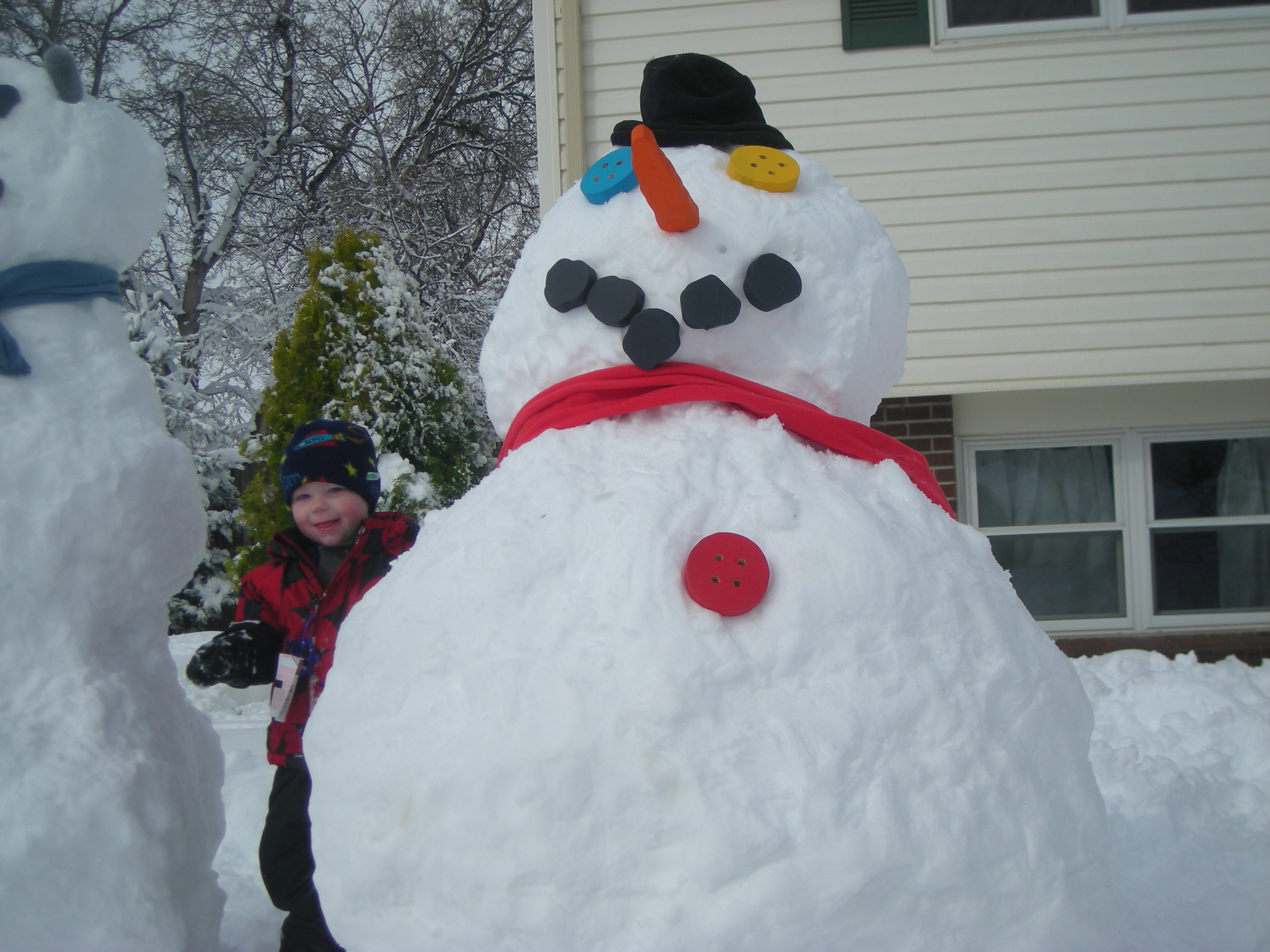 Top 20 things to do outside on a snowy day! - Bring The Kids