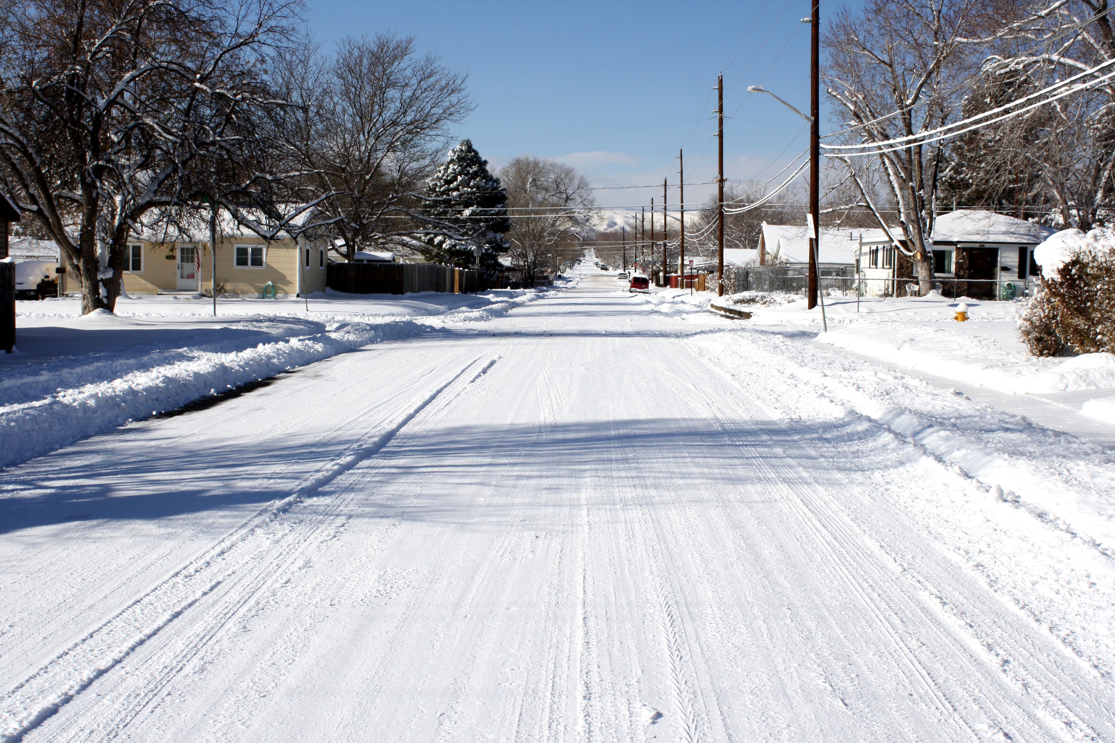Snowy street photo