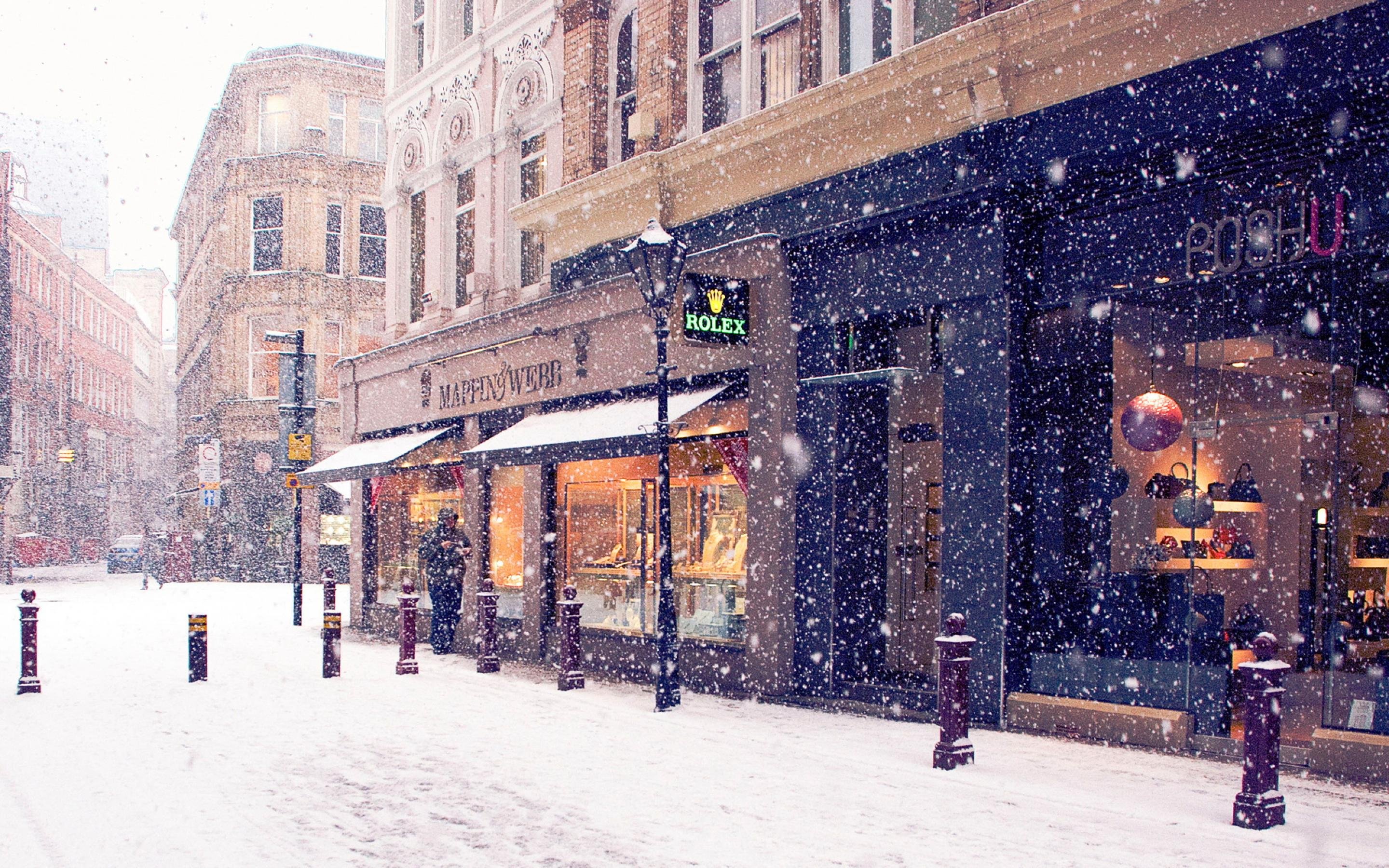 Snowy Street - WallDevil