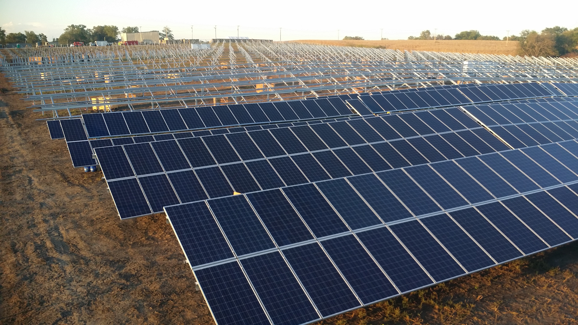 Solar Array Solutions - Solar installers, Pile Driving, Solar Panel ...