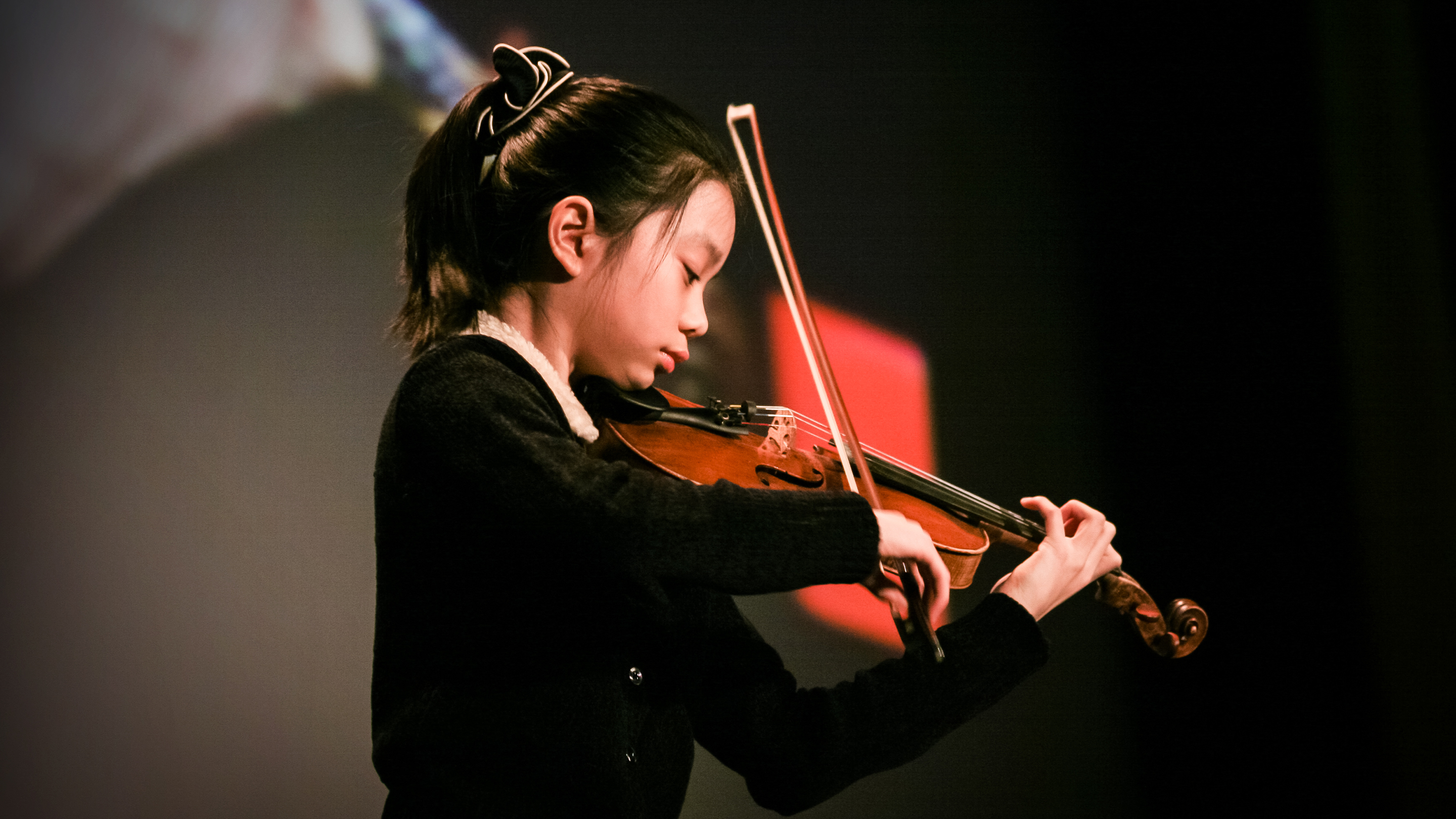 Sirena Huang: An 11-year-old's magical violin | TED Talk