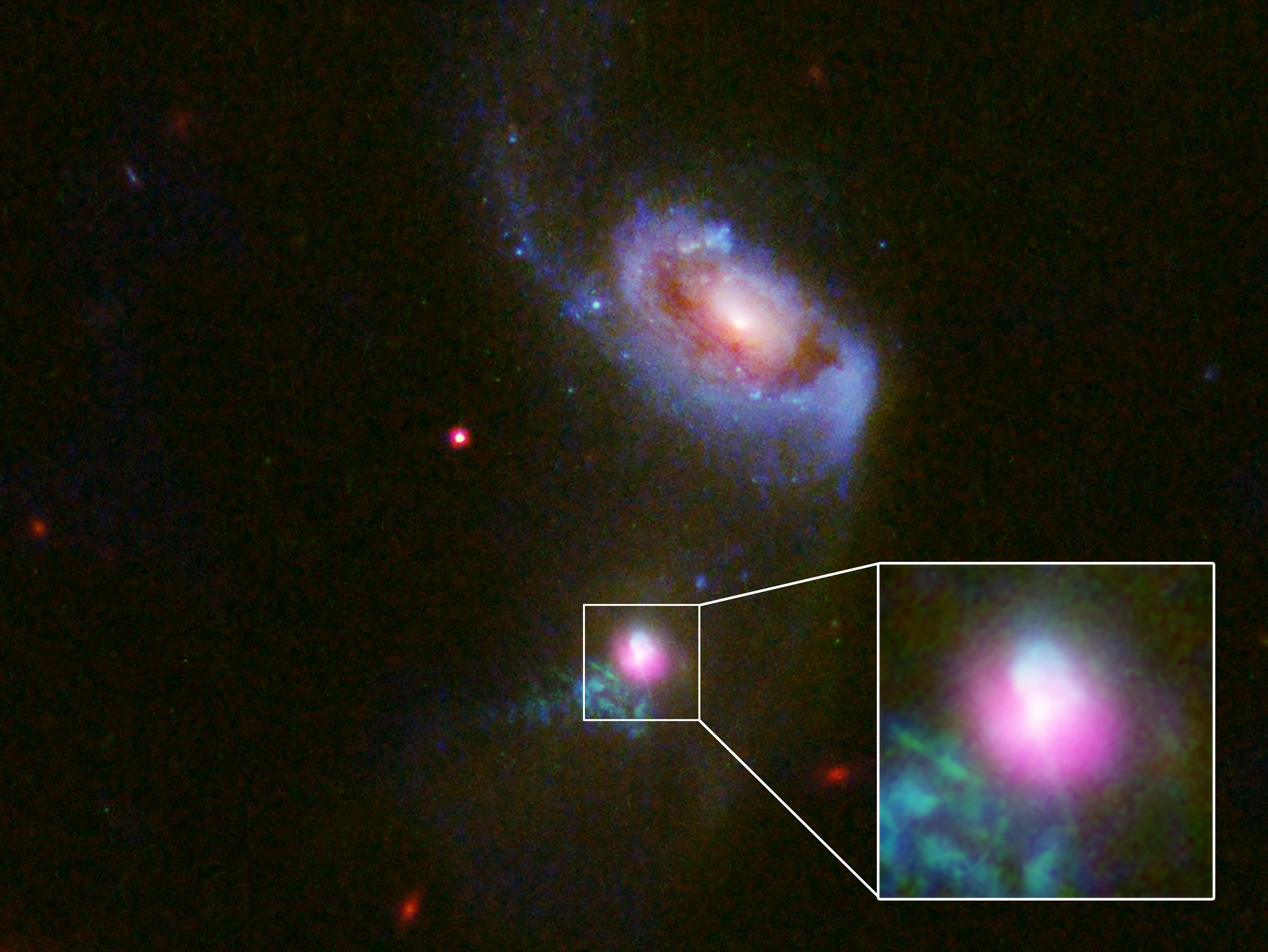 Space Photos of the Week: Home Is Where the Supermassive Black Hole ...