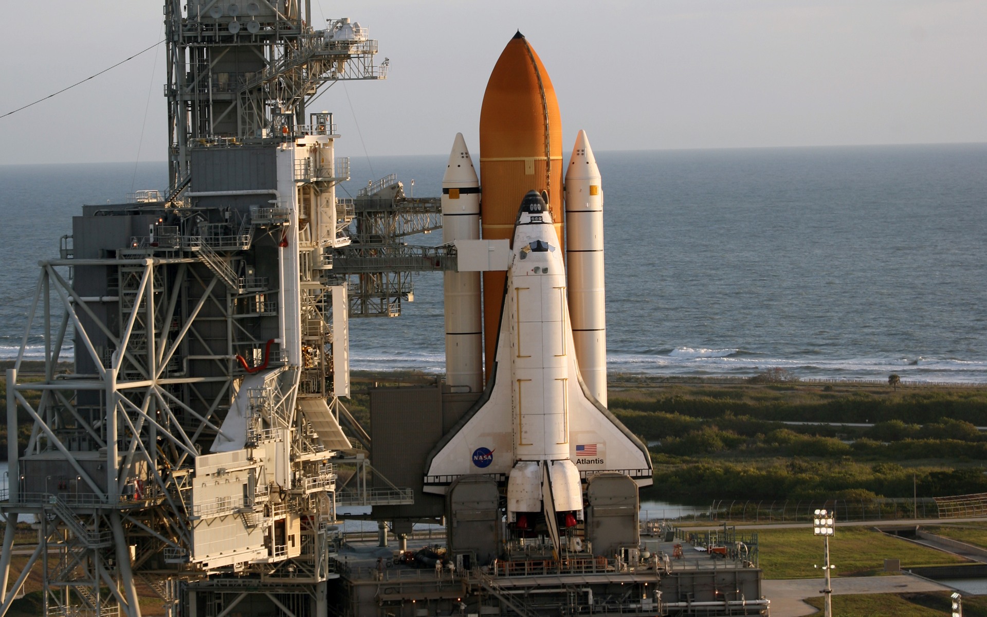 Space shuttle atlantis photo