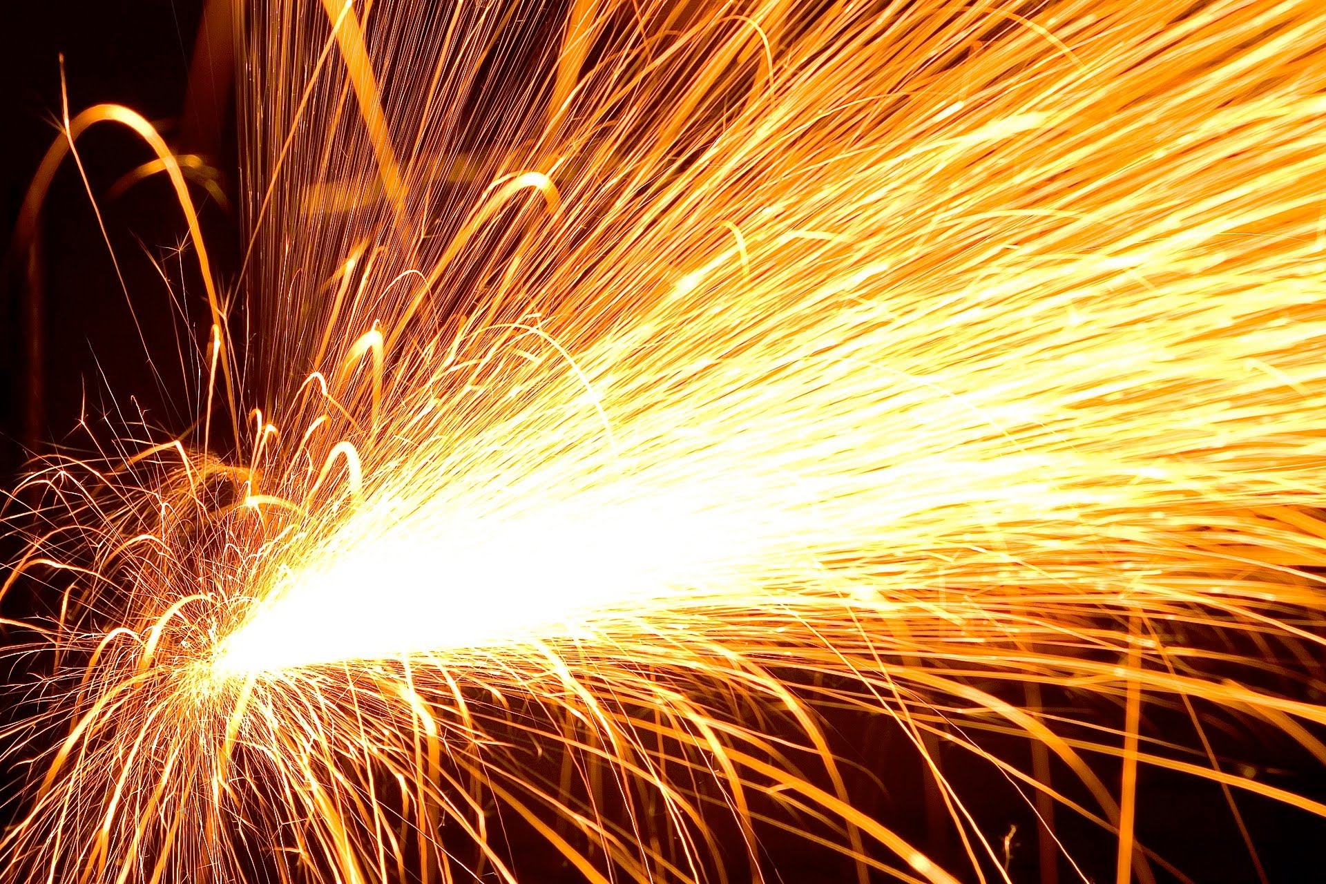 Who Discovered the Spark of Welding?