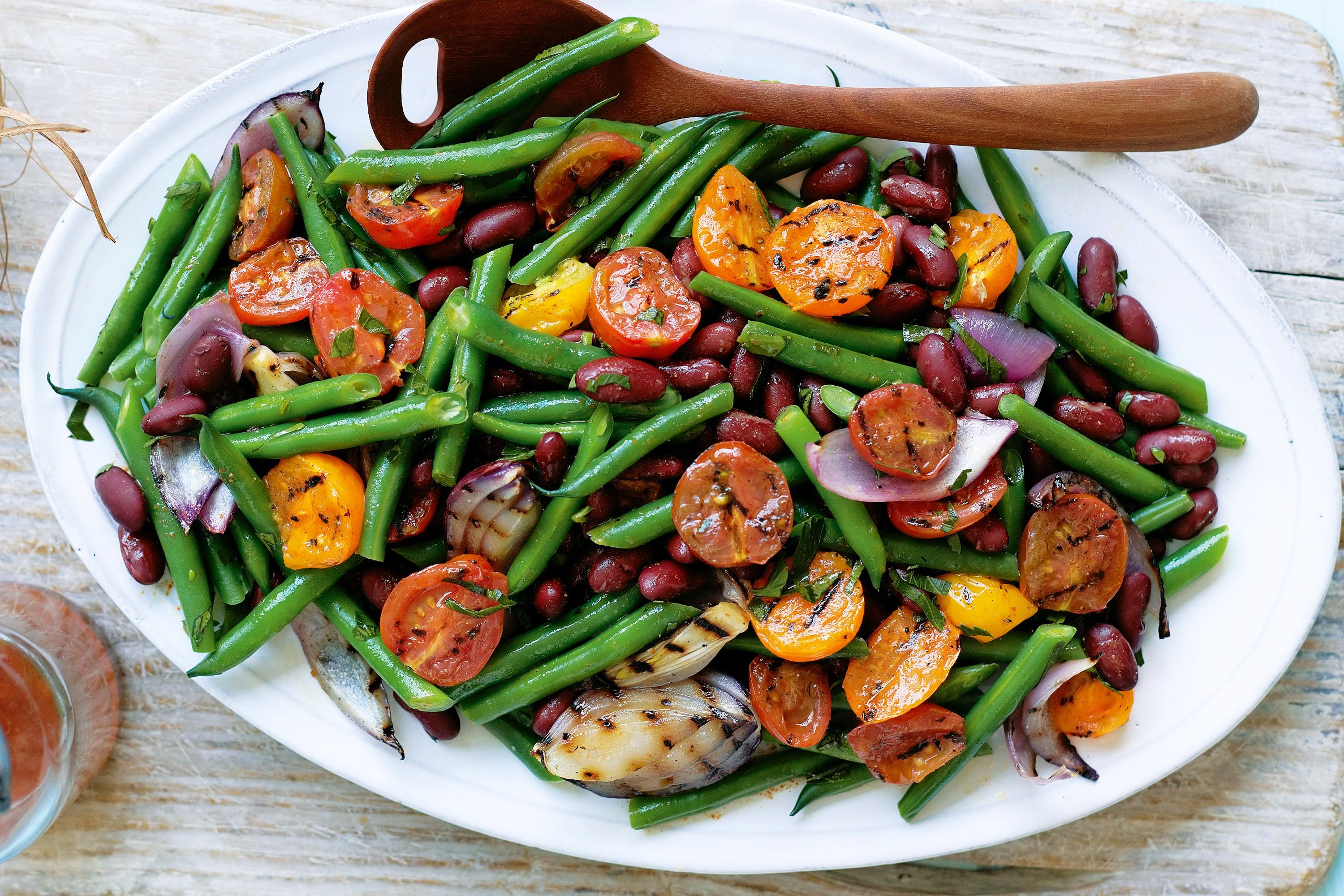 Chargrilled tomato & bean salad with spicy dressing