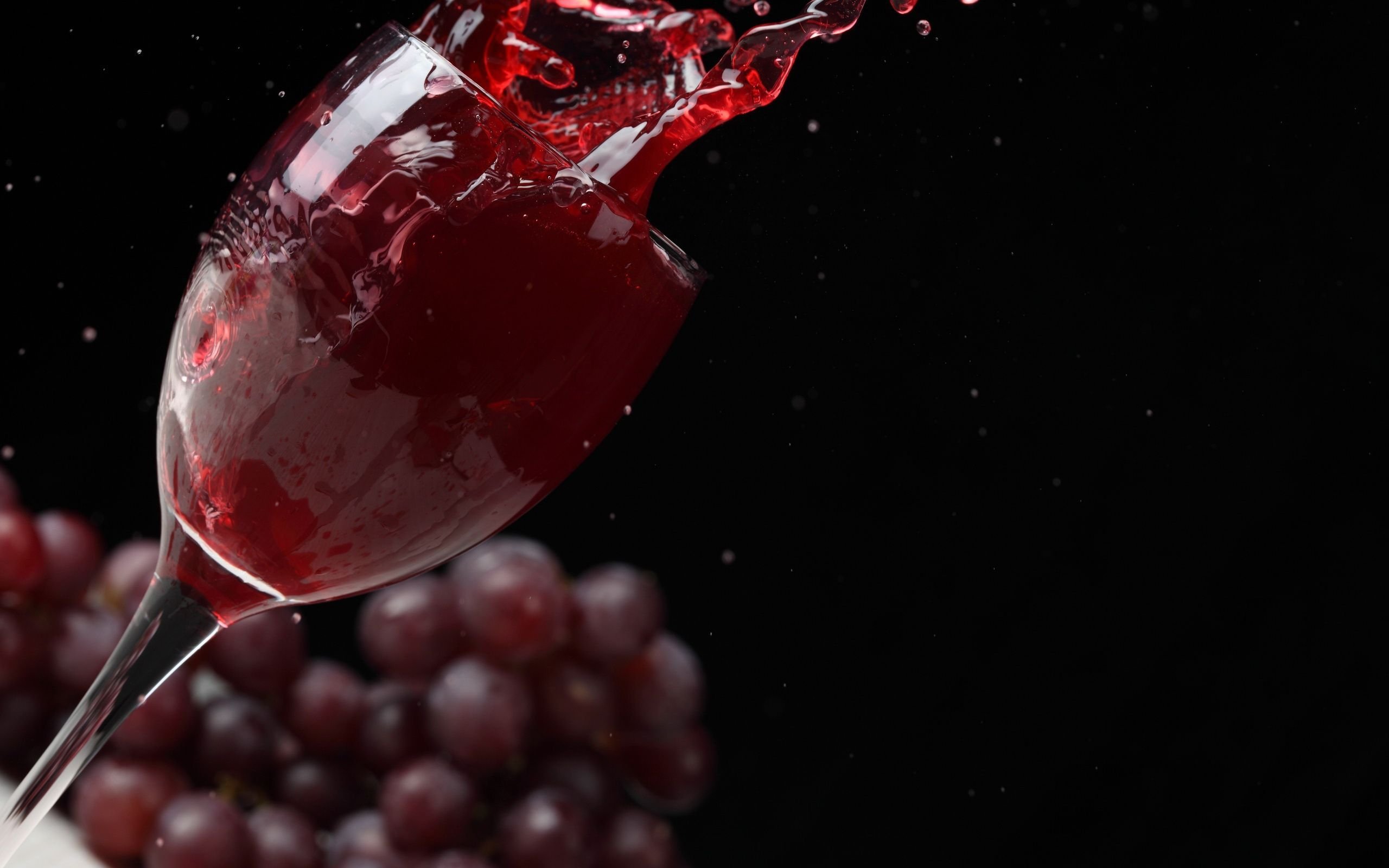 Spilled Red Wine - WallDevil