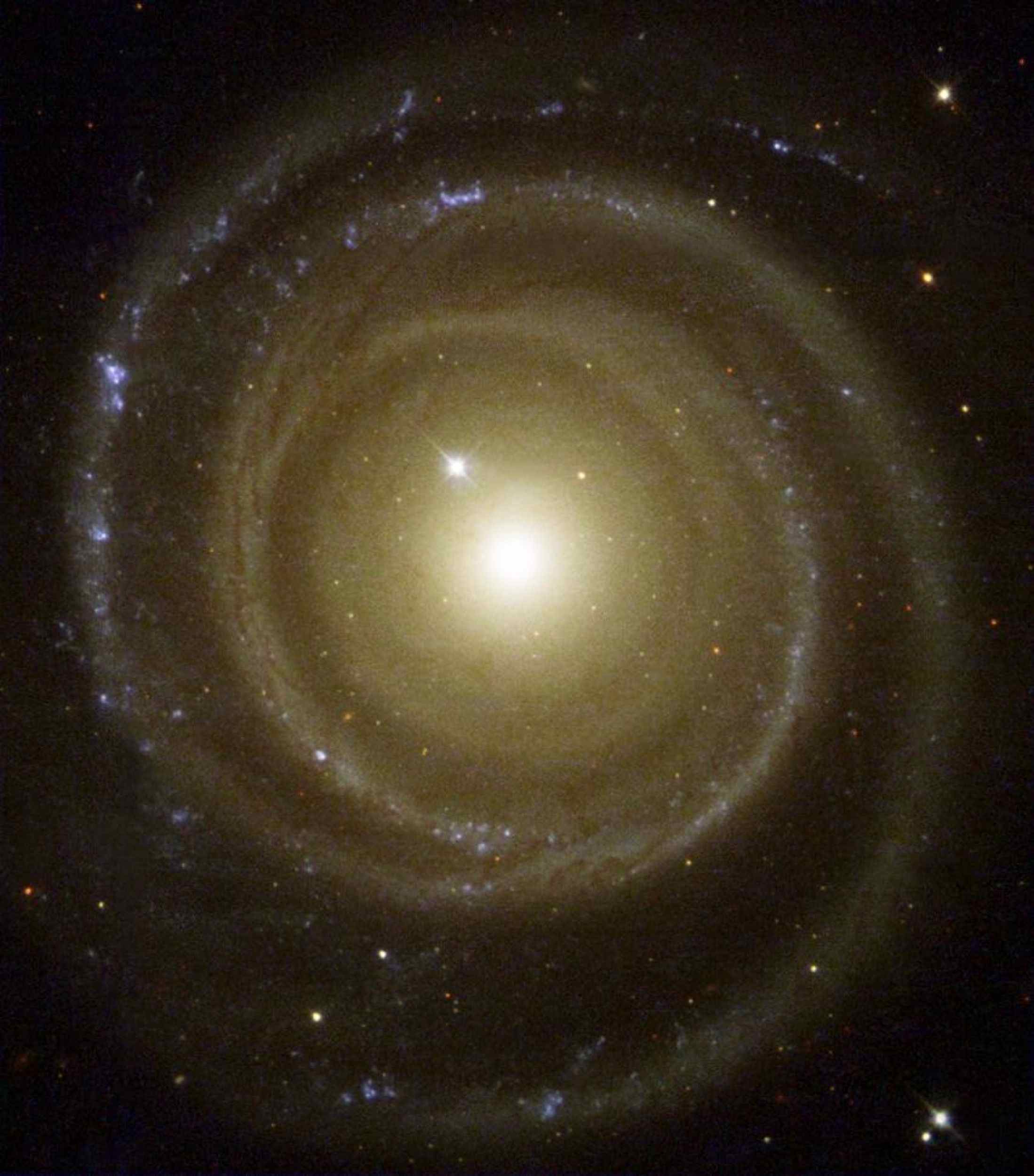 Space Images | Backwards Spiral Galaxy