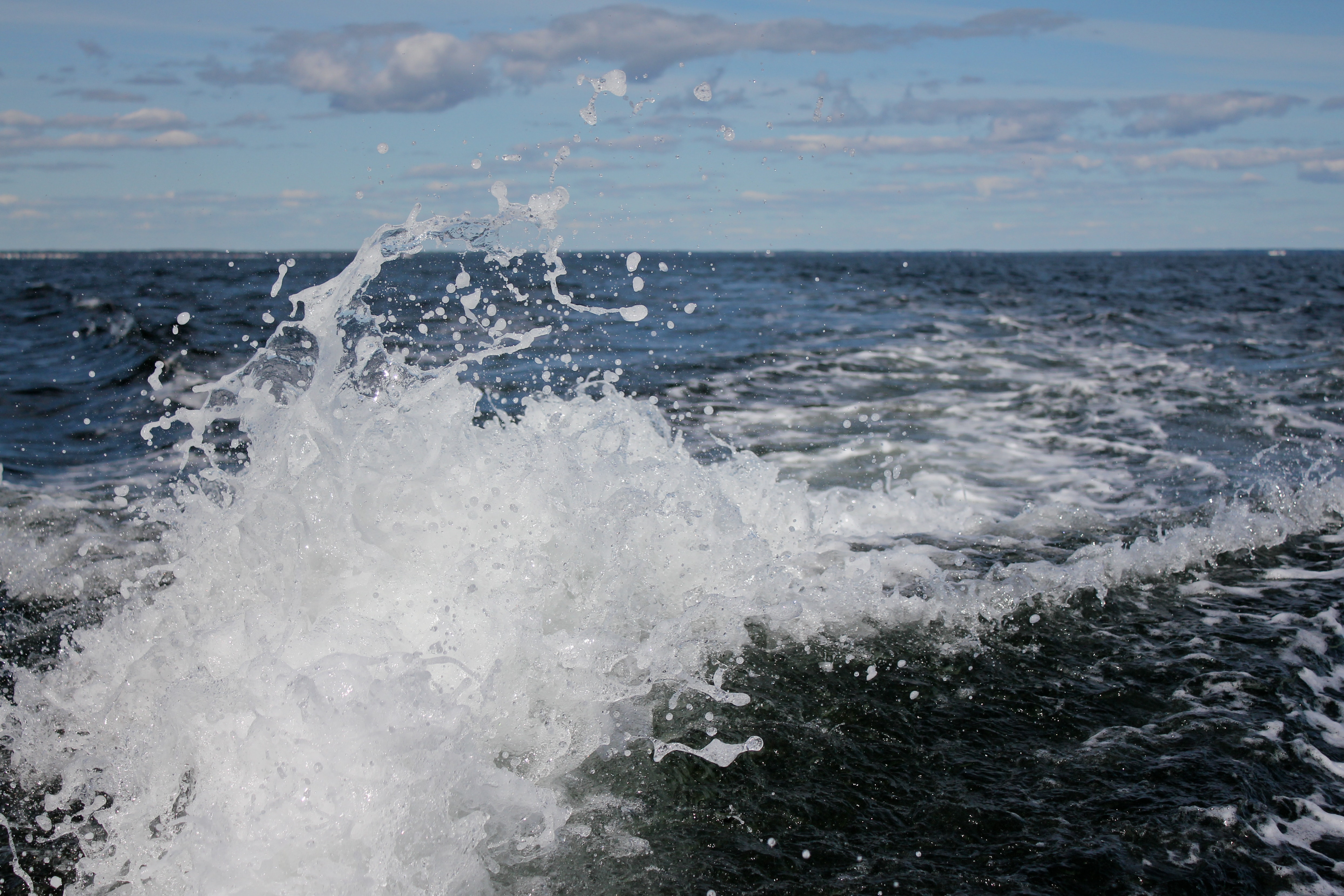 Splashing sea photo