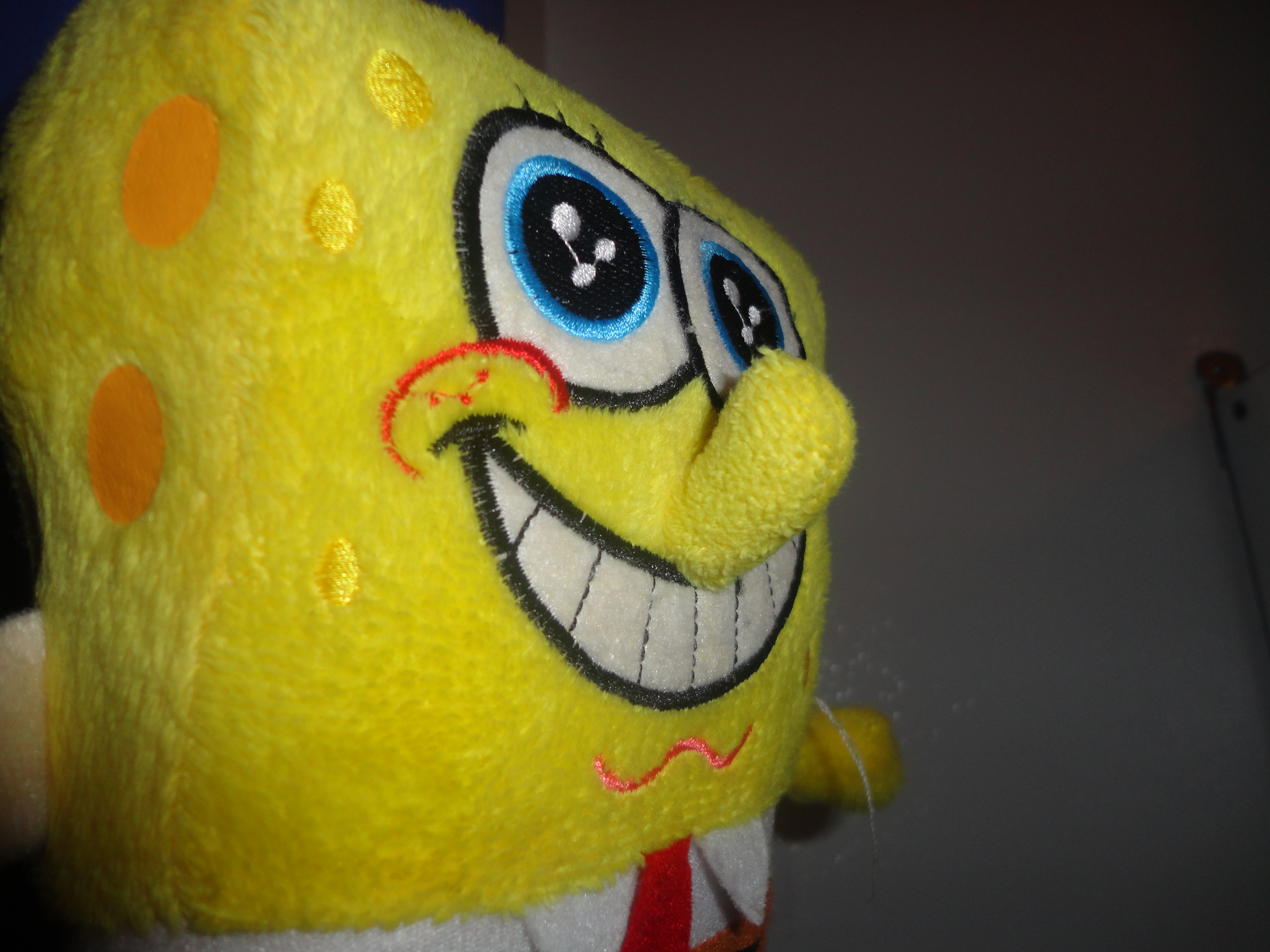 Sponge bob smile face photo
