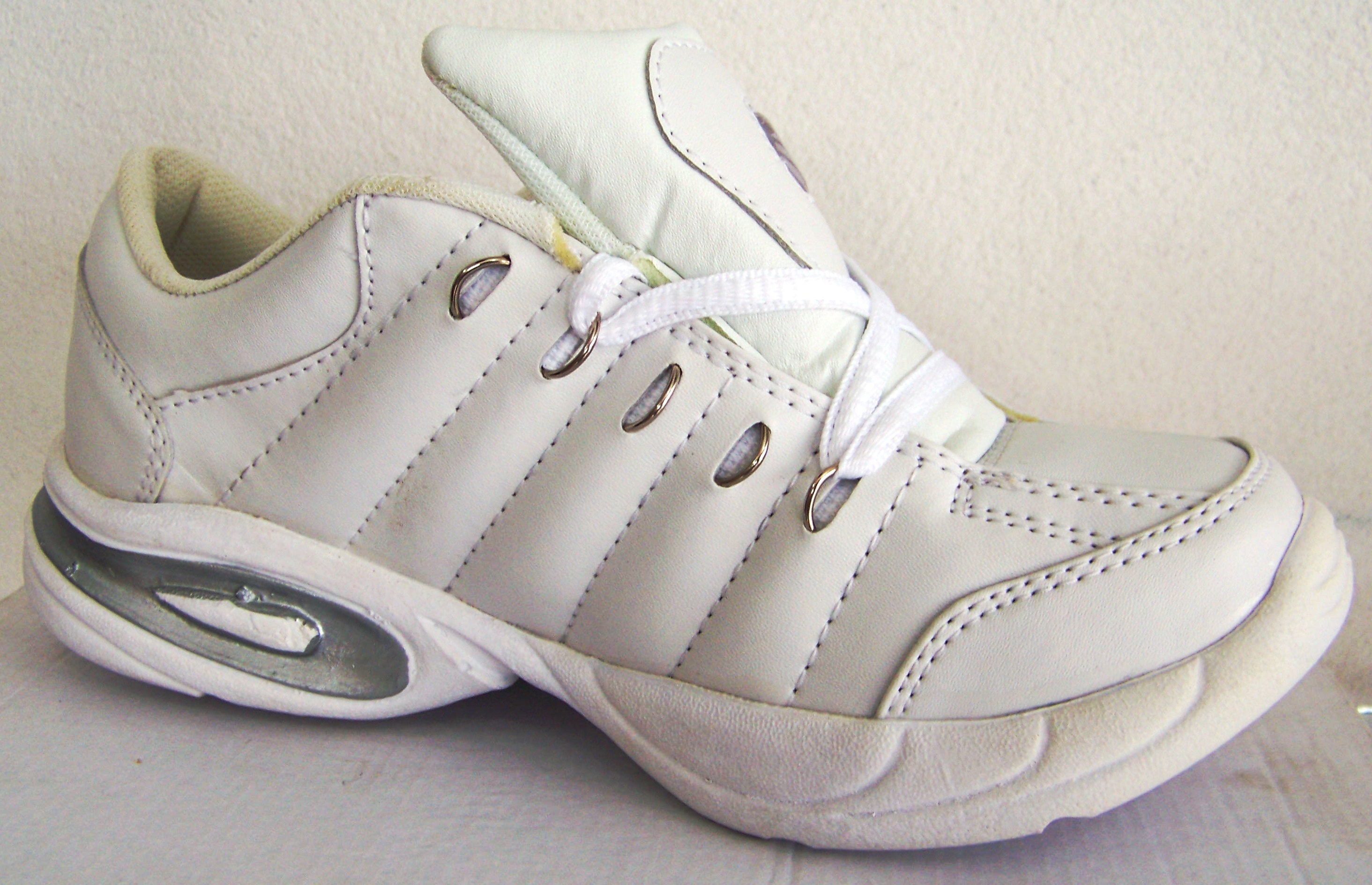 Free photo: Sport shoe - Accessory, Training, Trainers - Free Download ...