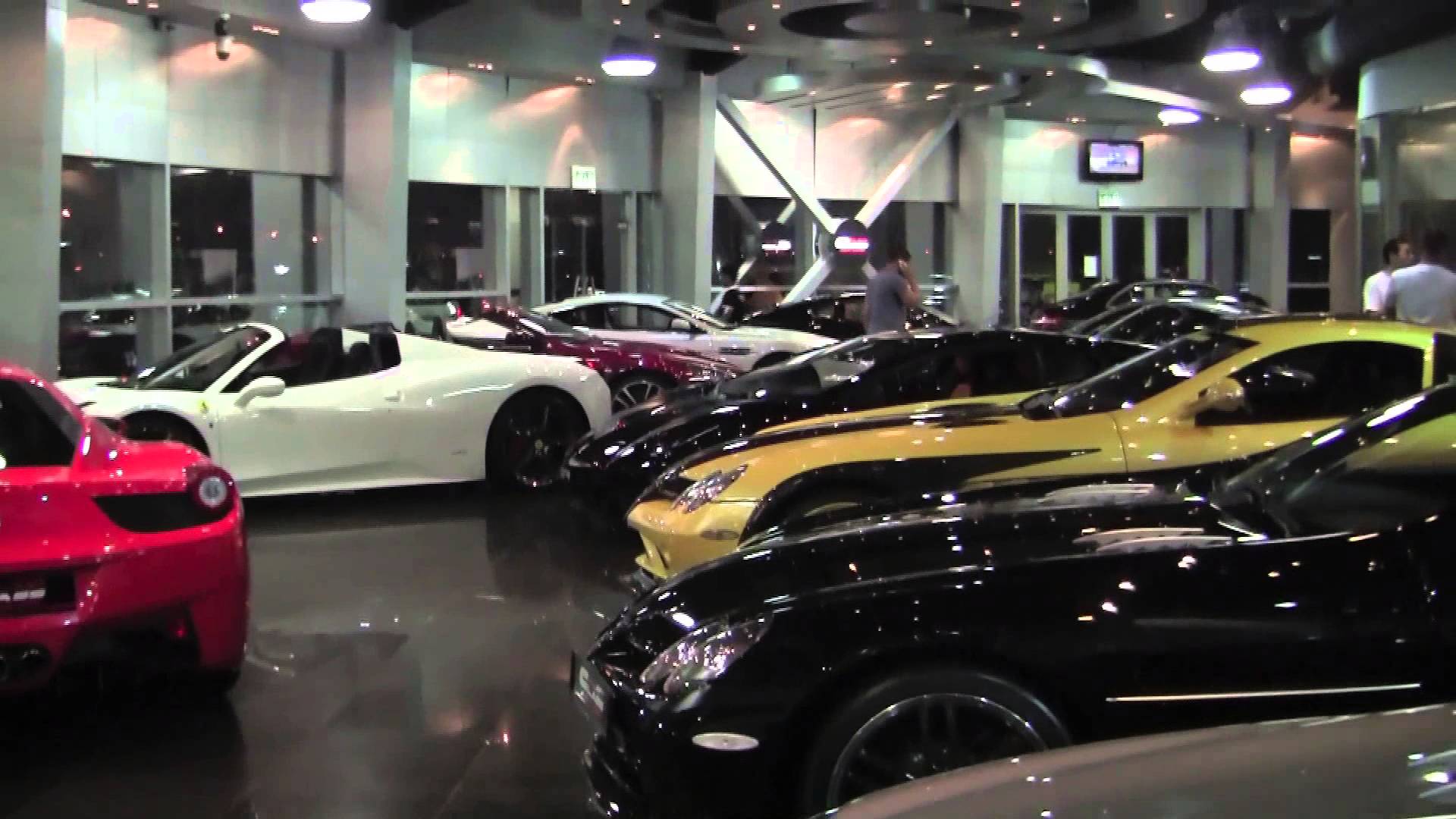 Dubai Supercar Showroom - Which one would you choose? - YouTube