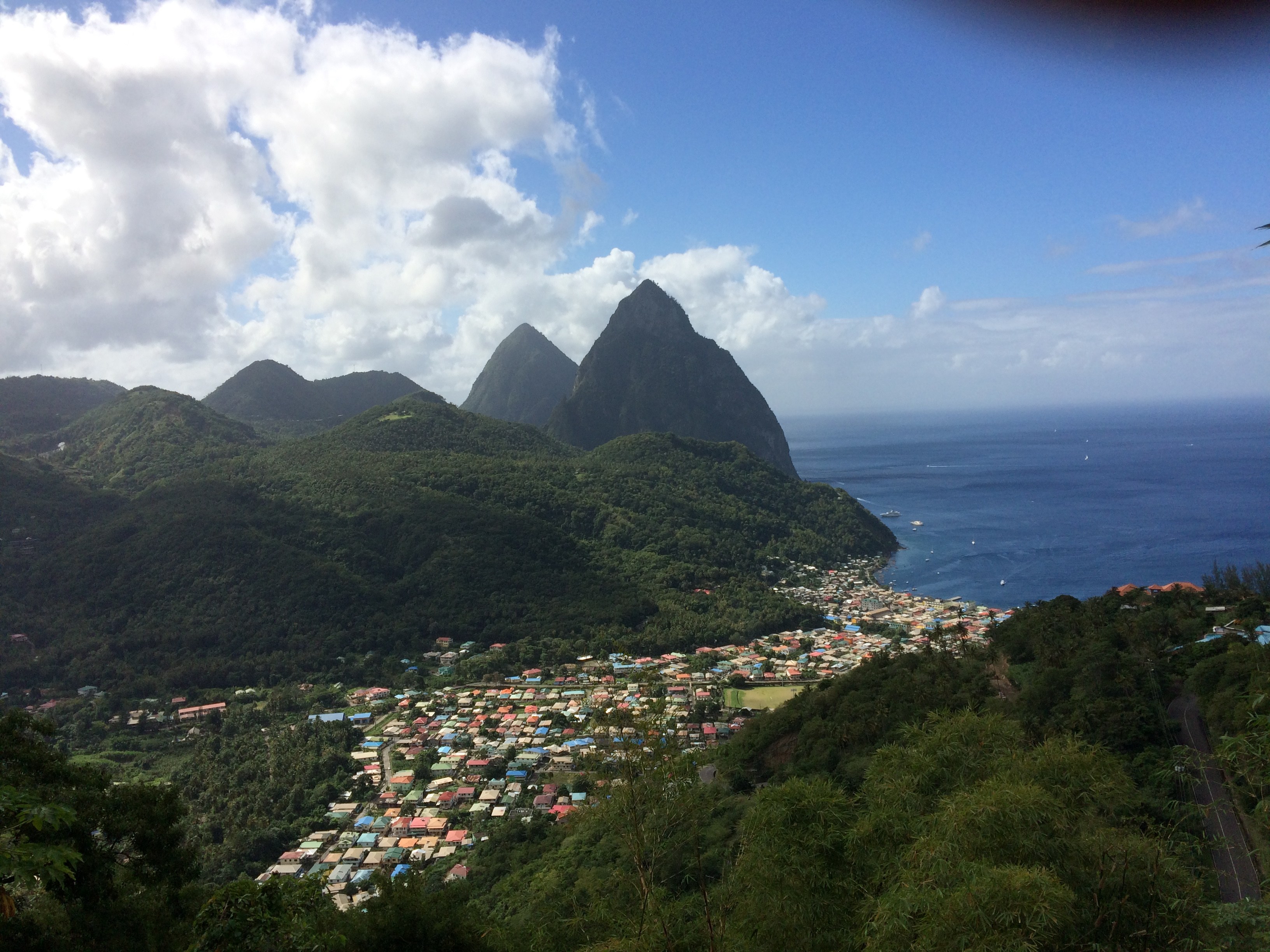 Hike St. Lucia > The Mountain Hiker