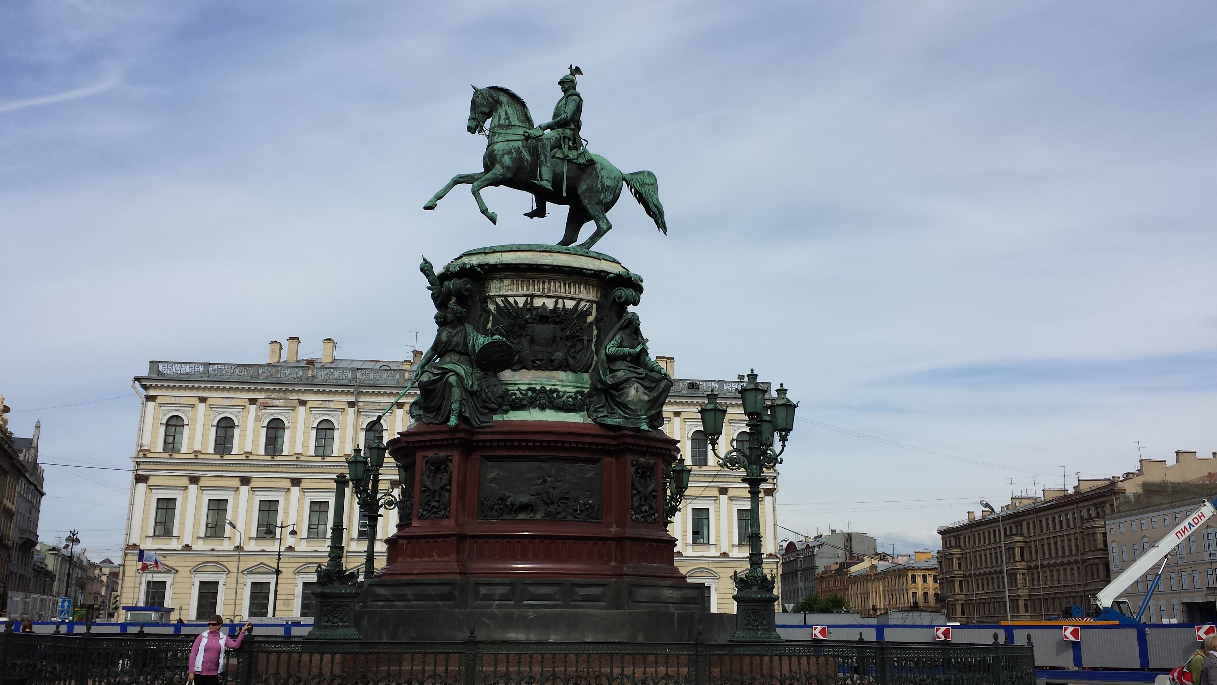Horse Statues of St. Petersburg - The Footloose Freckle