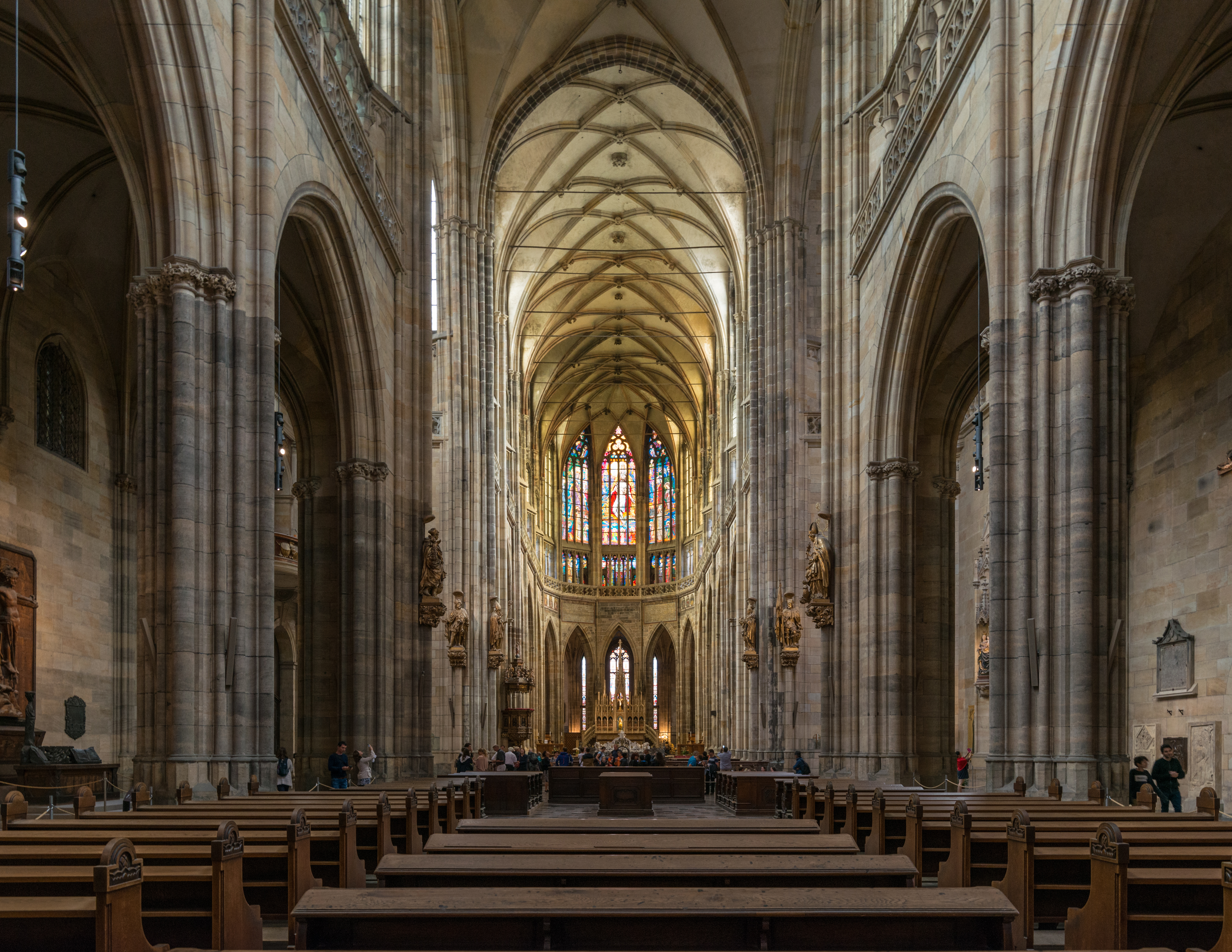 File:Interior of St. Vitus Cathedral, Nave, Prague 20160809 1.jpg ...
