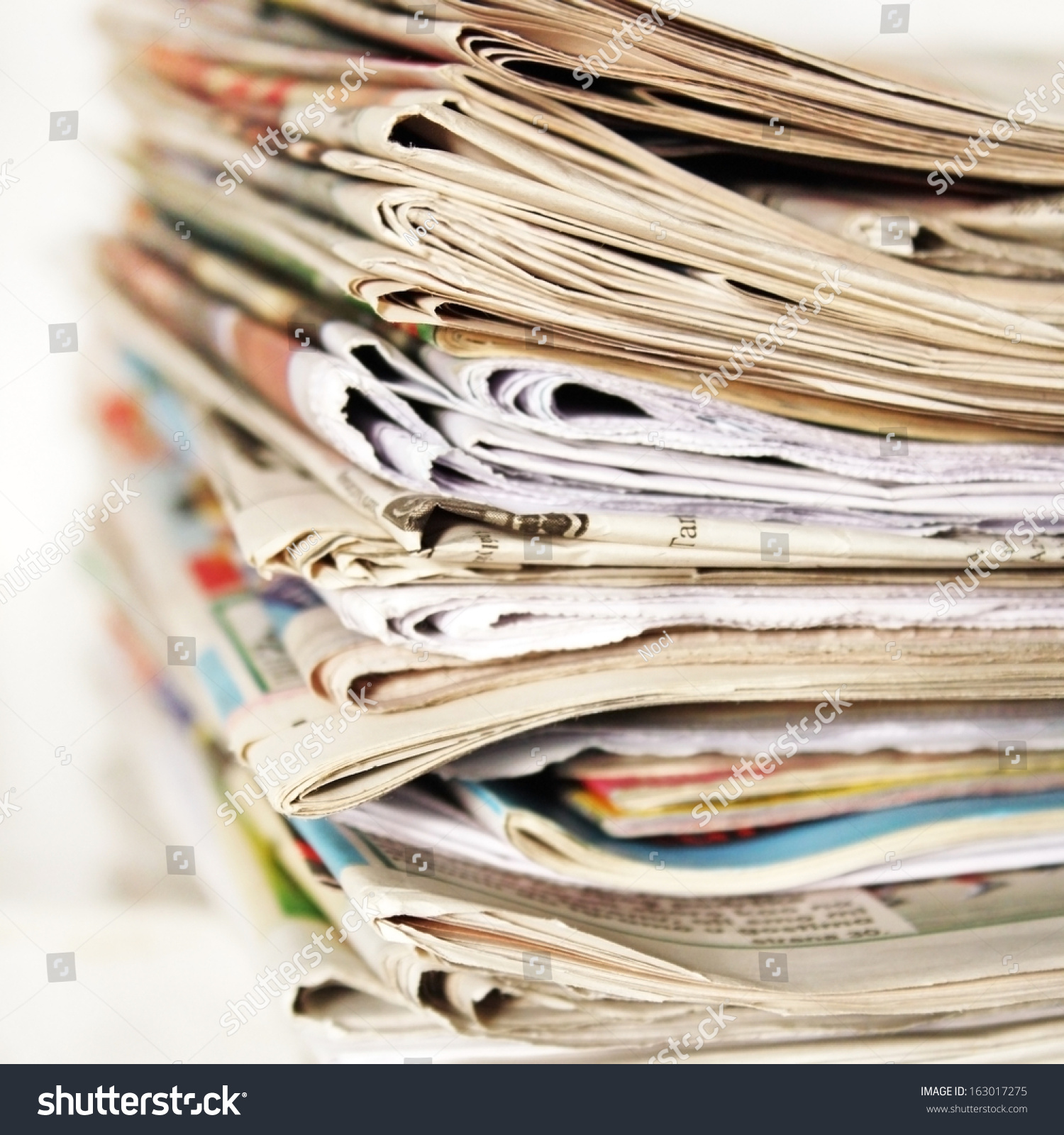 Stack Newspapers Stock Photo (Safe to Use) 163017275 - Shutterstock