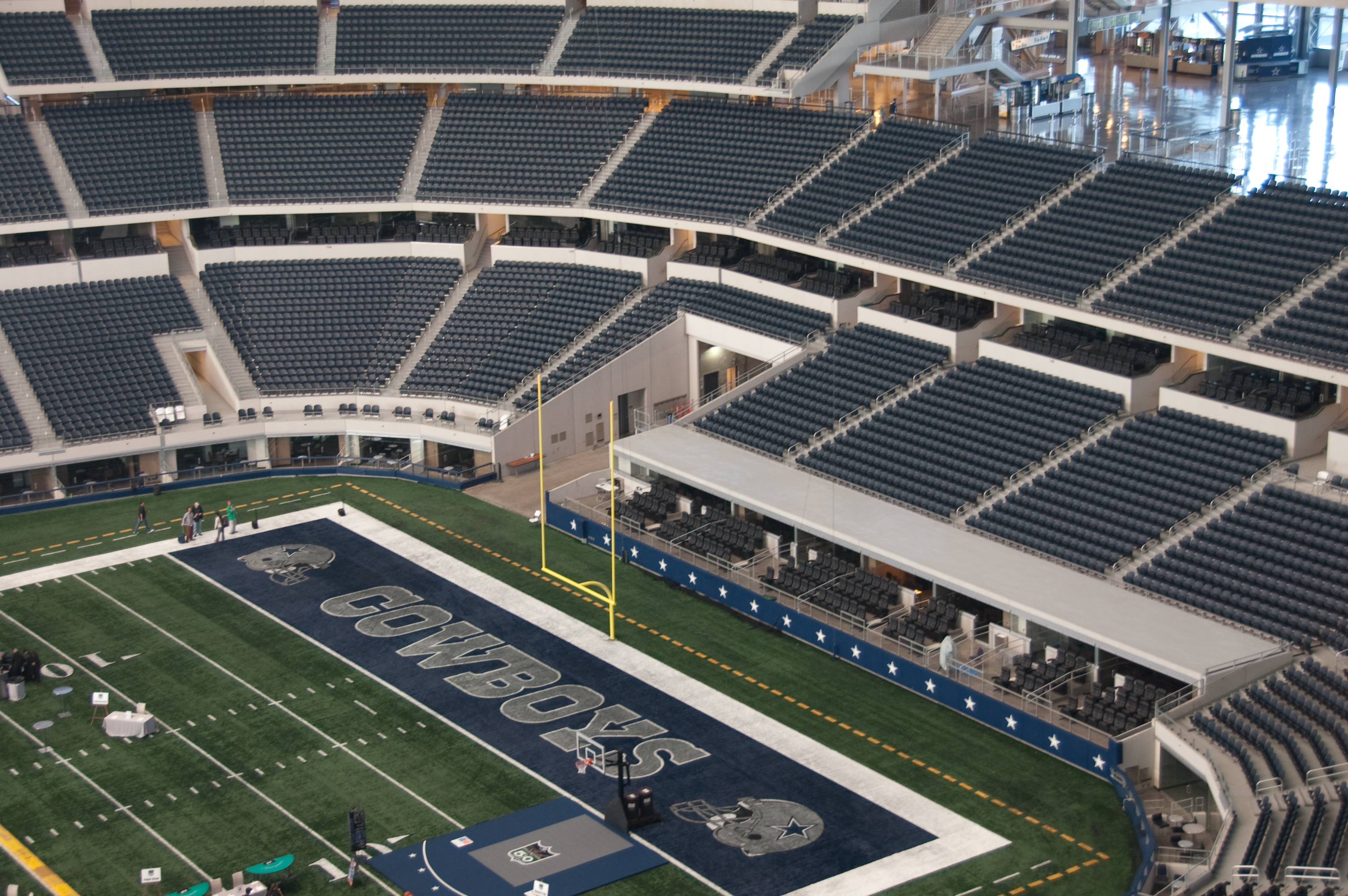 File:Cowboys Stadium seats.jpg - Wikimedia Commons