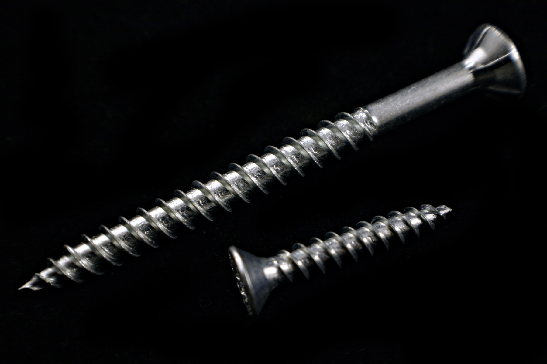 Stainless steel decking screws photo