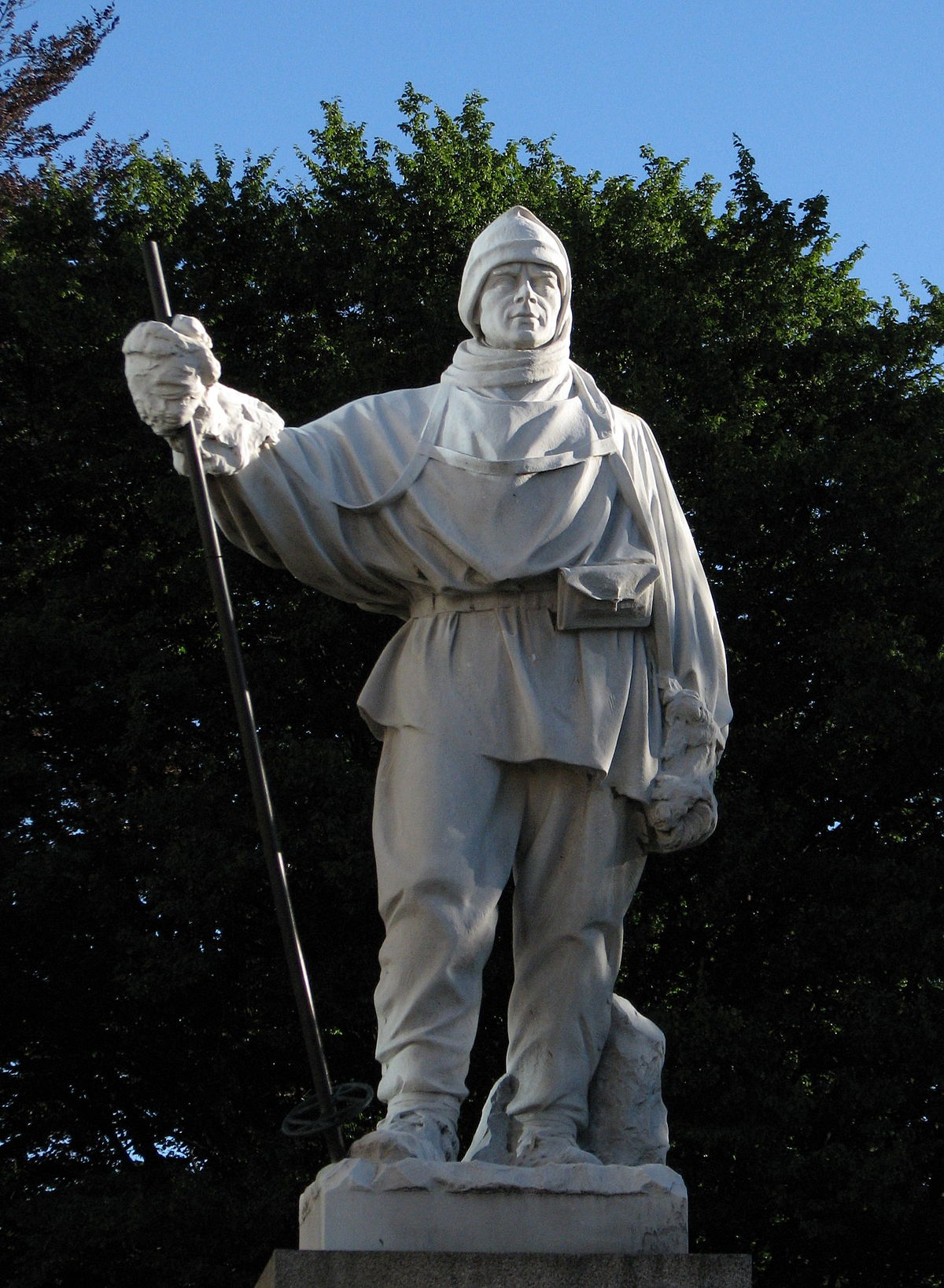 Scott Statue - Wikipedia