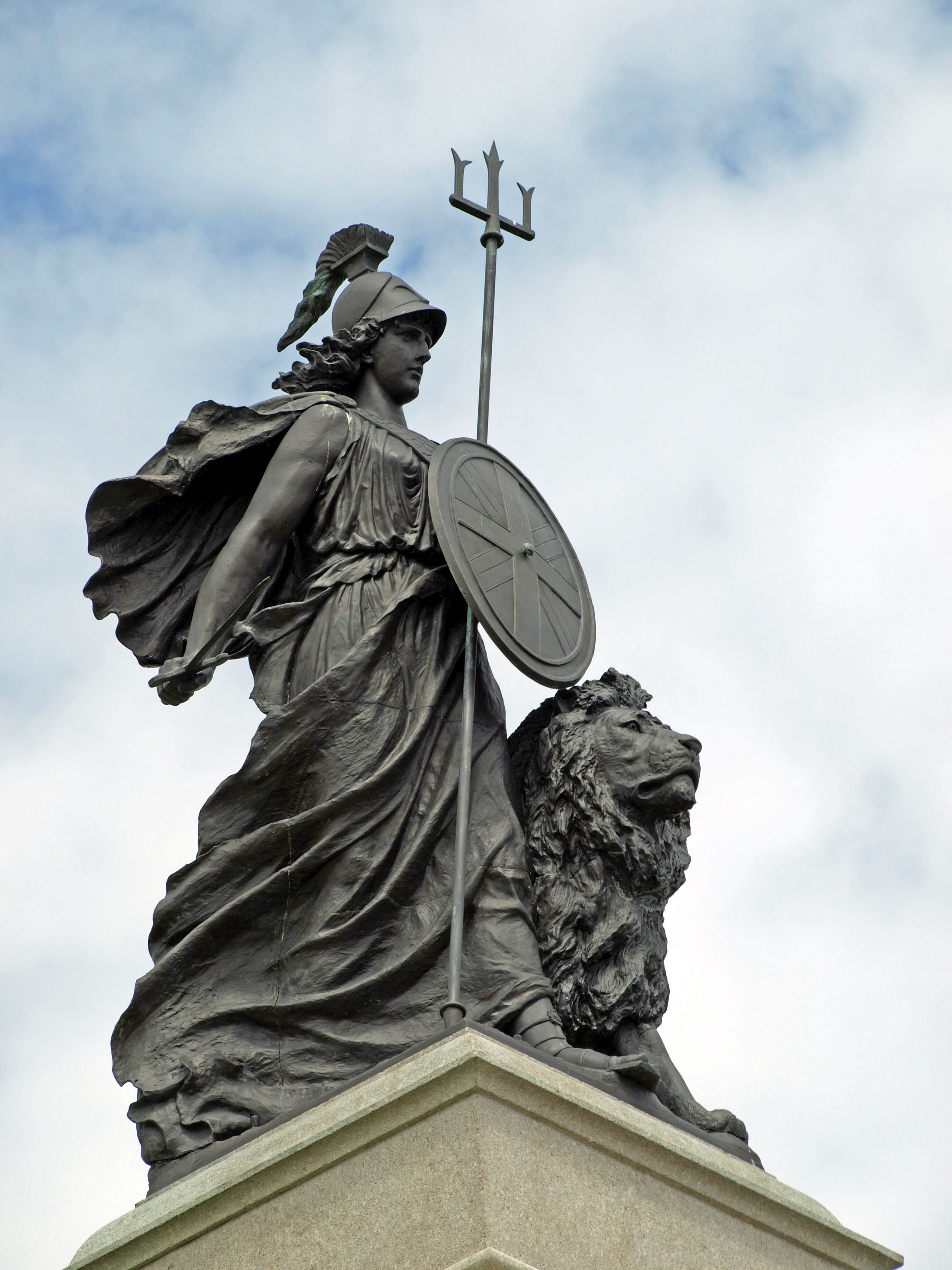 File:Britannia-Statue.jpg - Wikimedia Commons