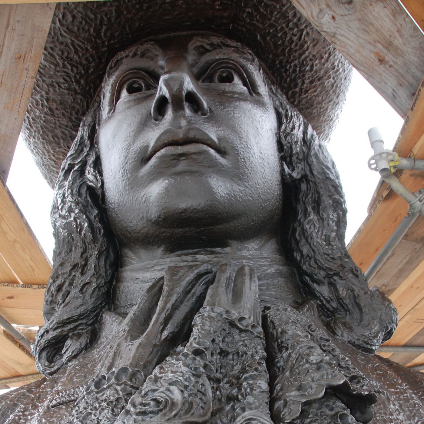 Photos: The William Penn statue restoration is complete - Curbed Philly