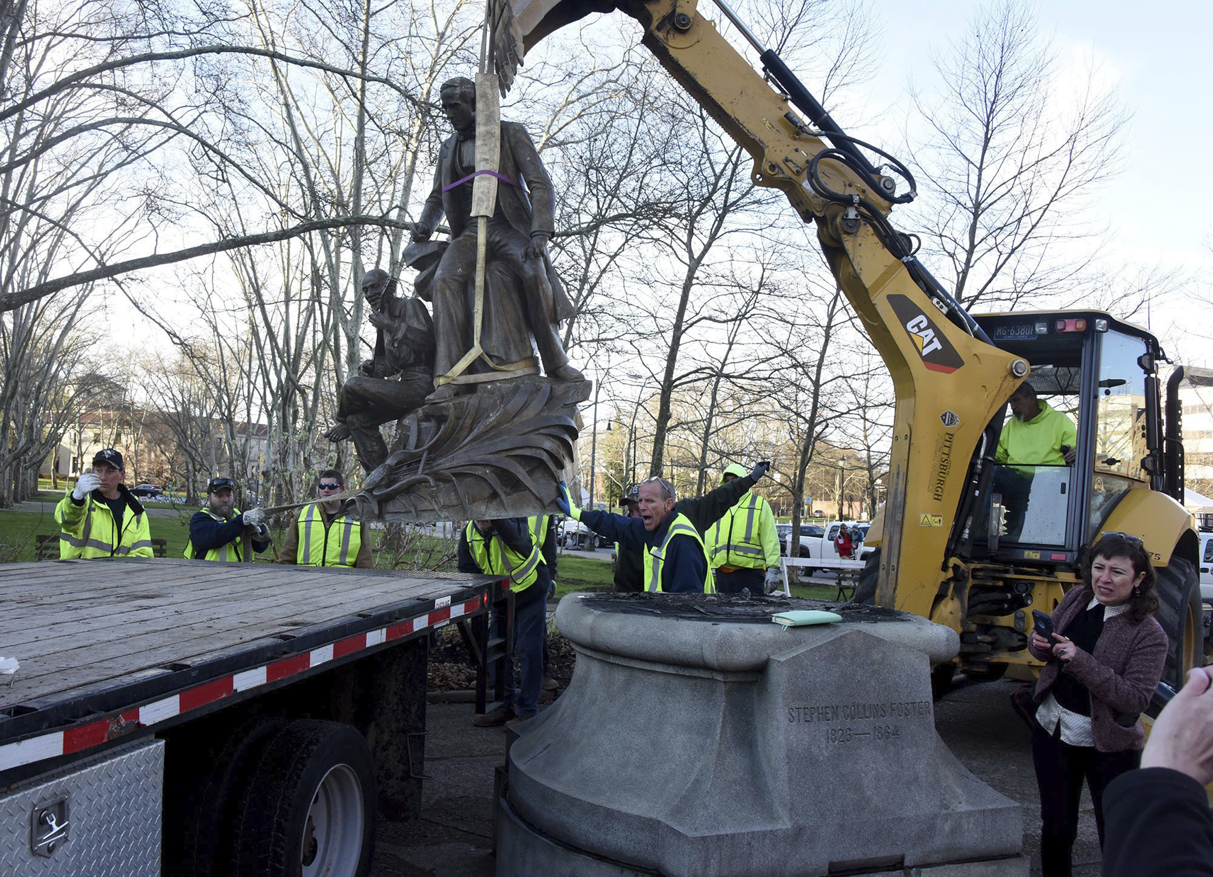 Oh! Susanna' songwriter's statue removed from Pittsburgh park after ...