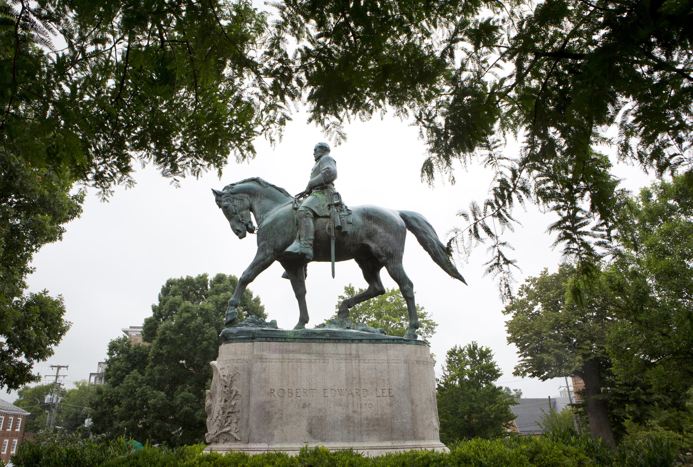 What Happens to Charlottesville's Lee Statue is Still Up in the Air ...